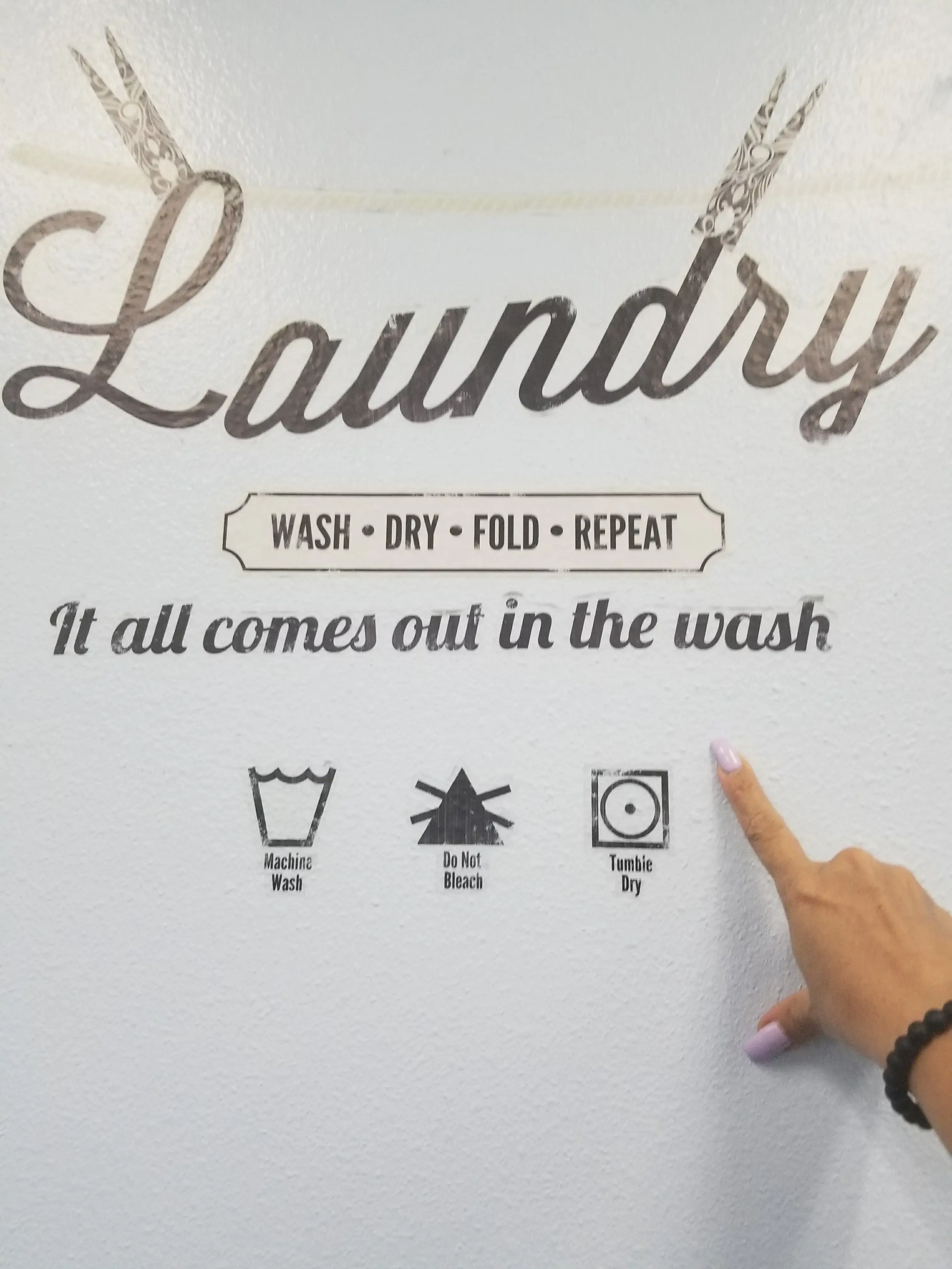 1 Clean Laundry - Image 20