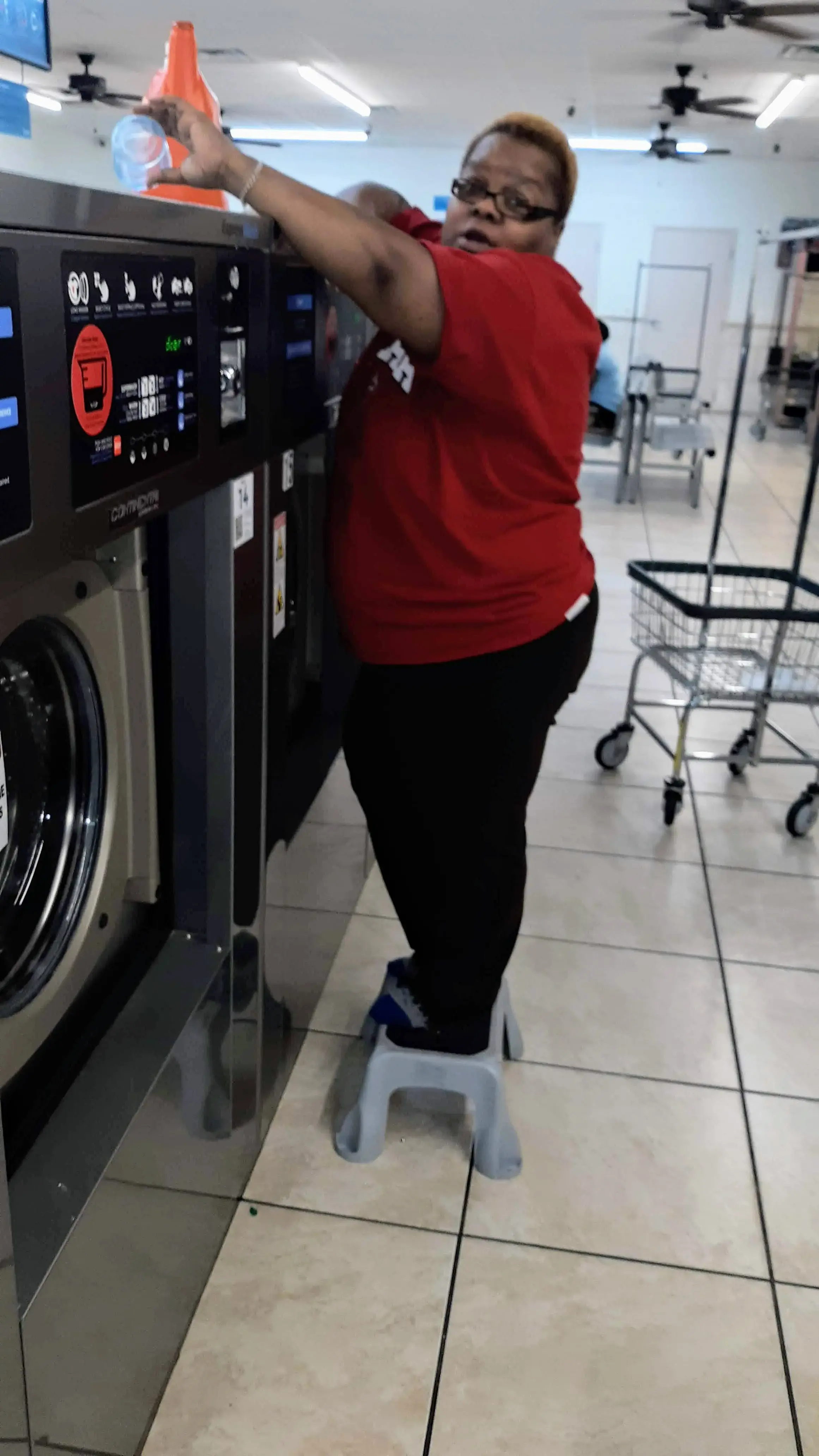 1 Stop Laundry Express - Image 11