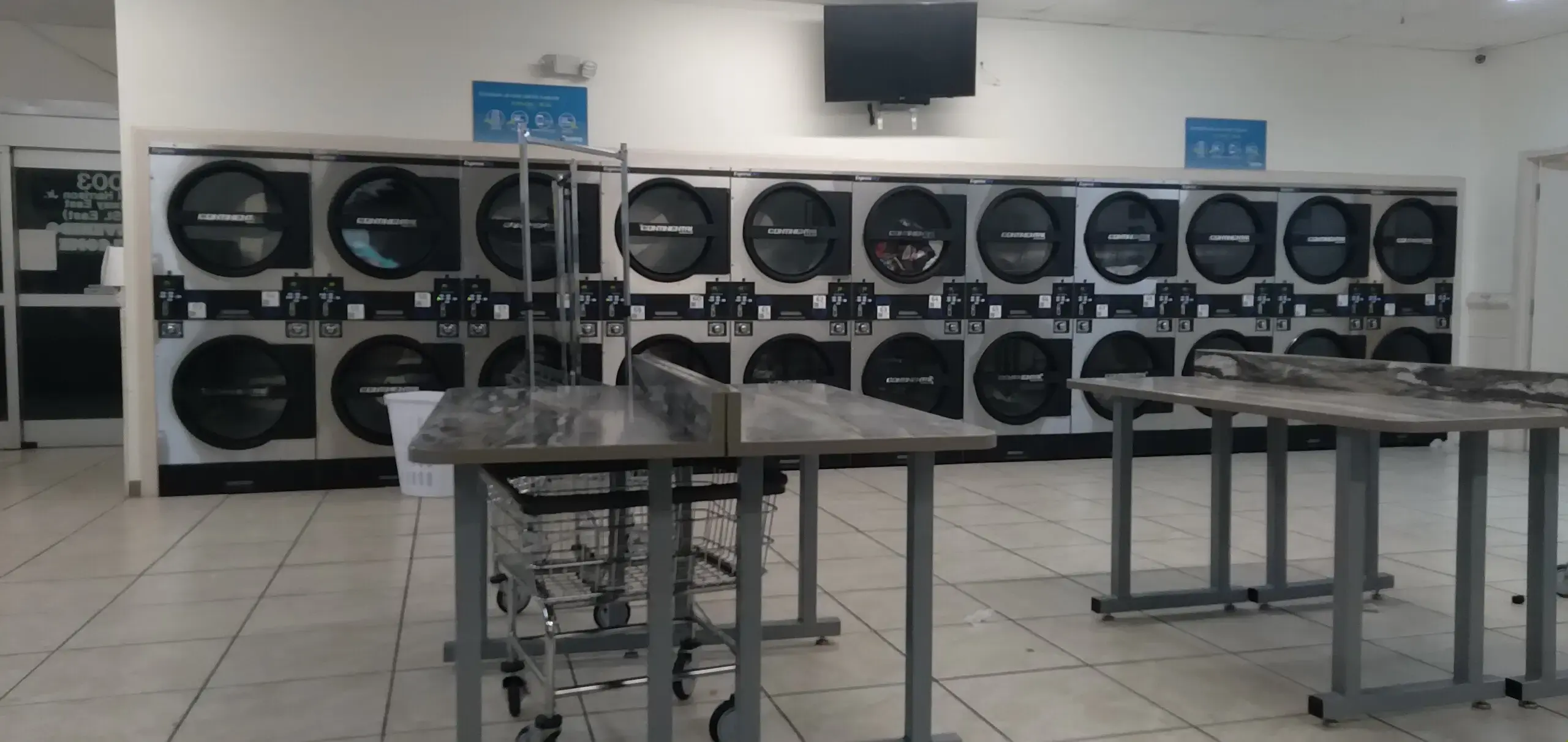 1 Stop Laundry Express thumbnail 17