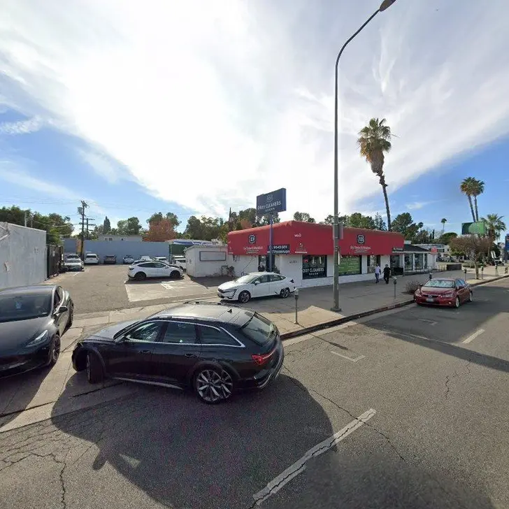 101 Dry Cleaners - Image 16