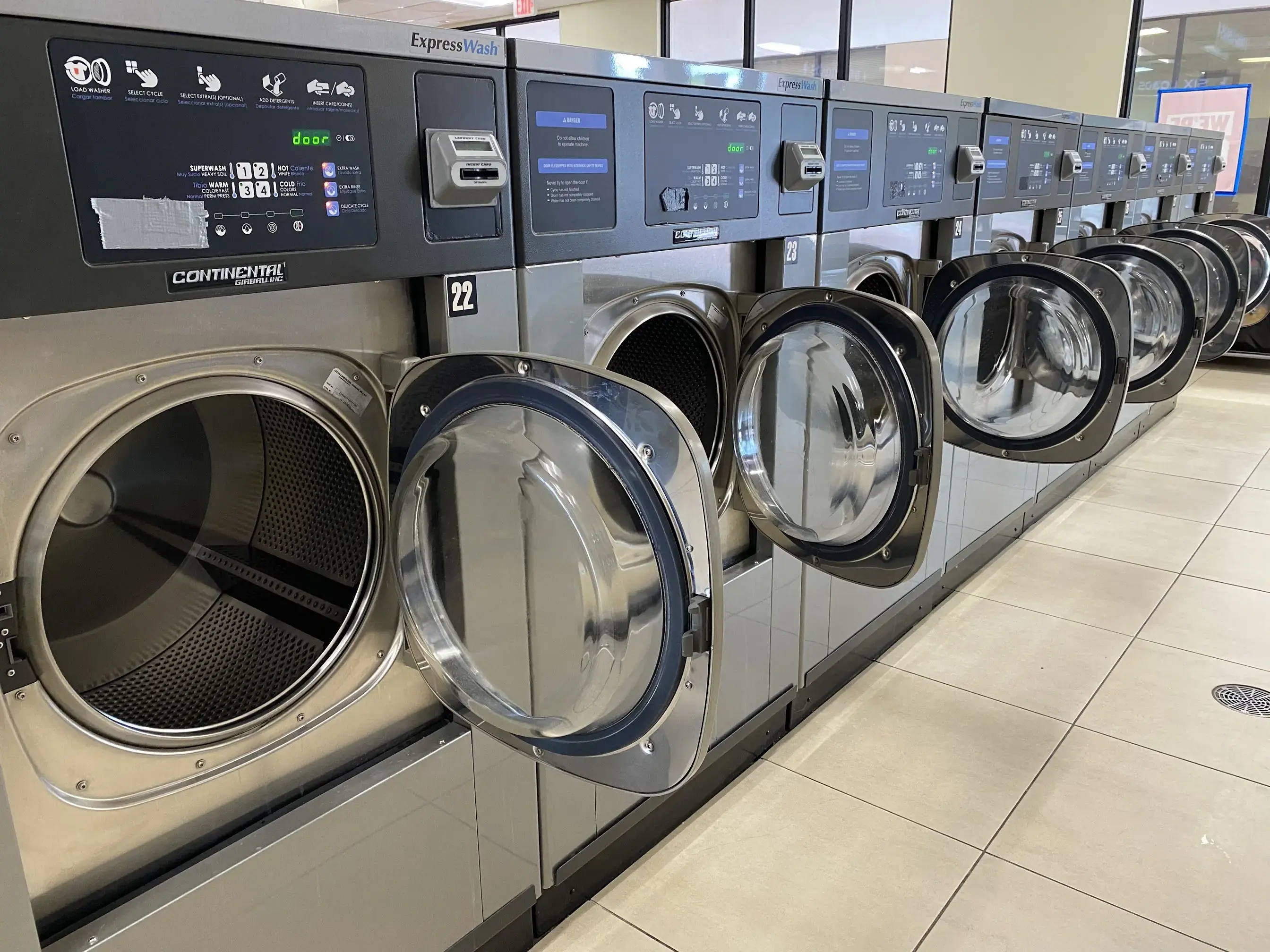 10th Ave Laundromat Express thumbnail 2
