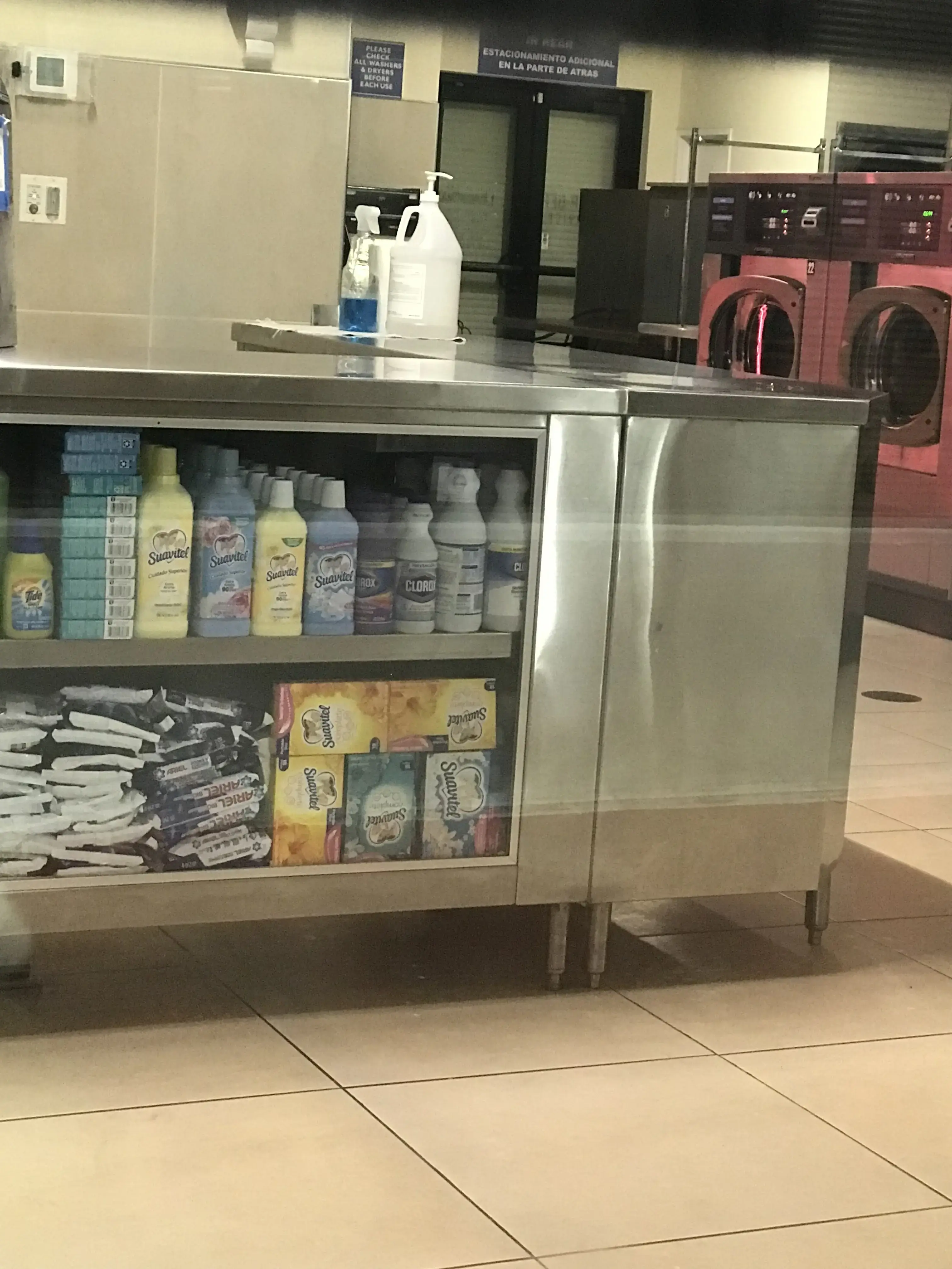 10th Ave Laundromat Express - Image 10