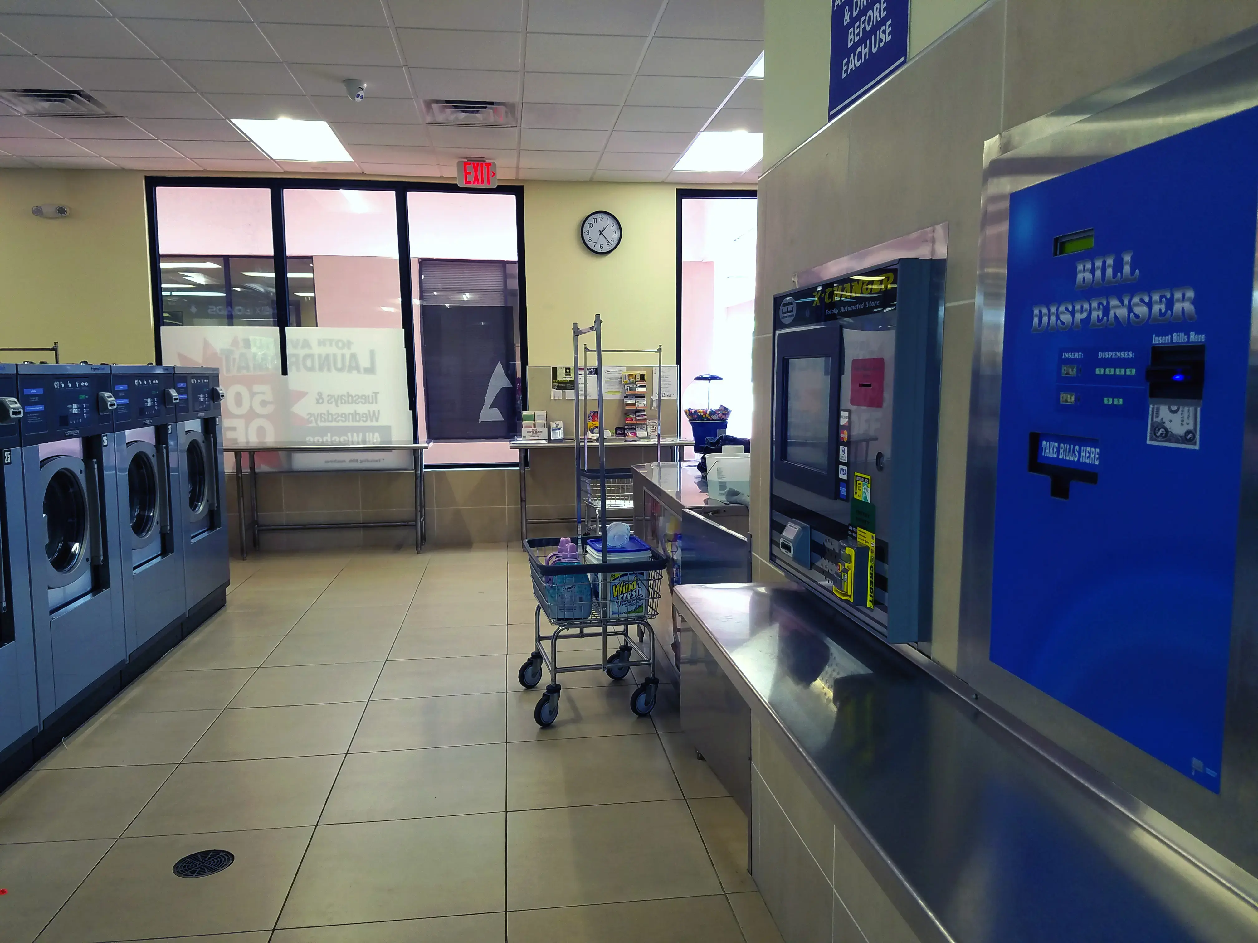 10th Ave Laundromat Express thumbnail 9