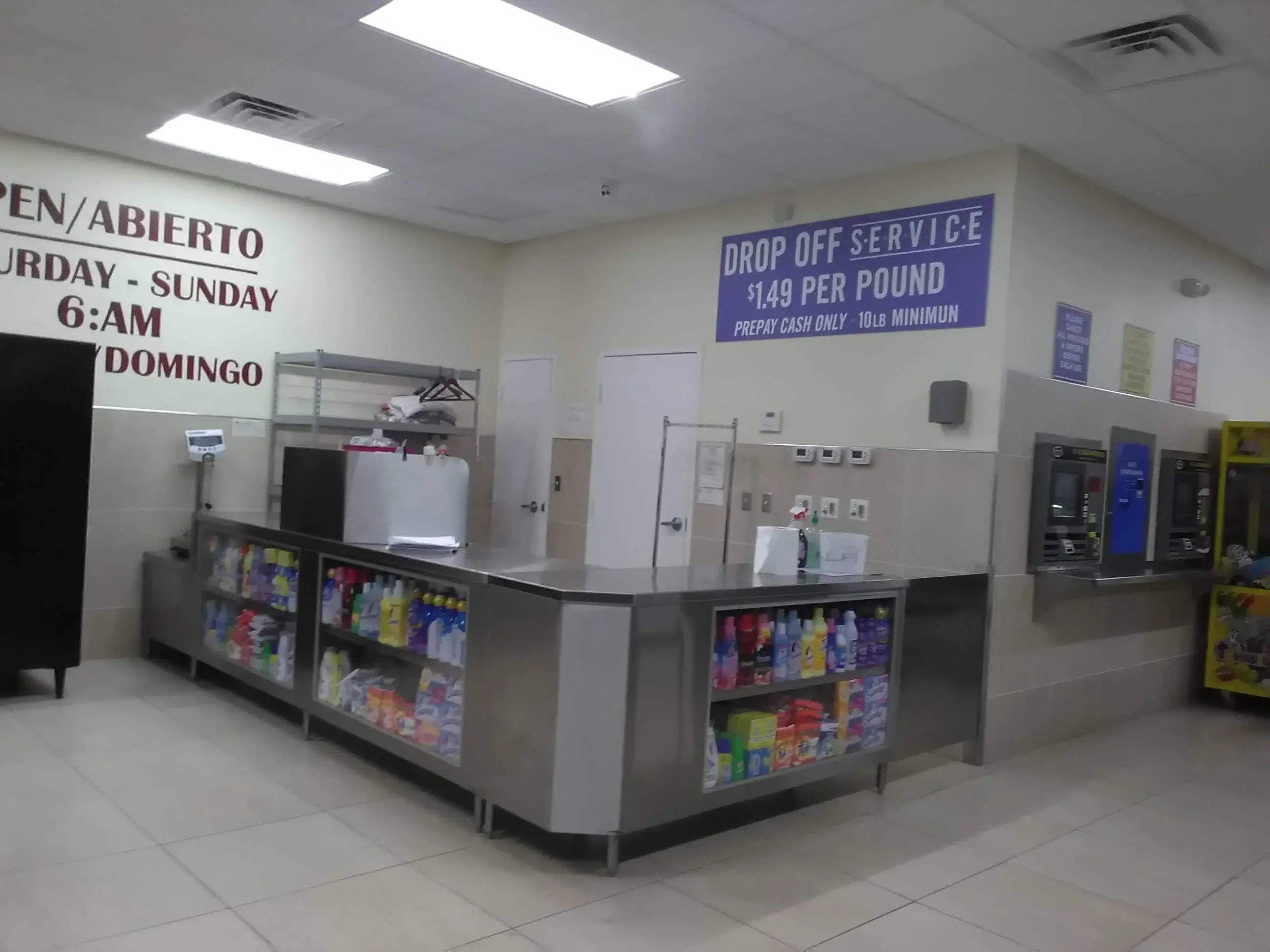 10th Ave Laundromat Express - Image 12