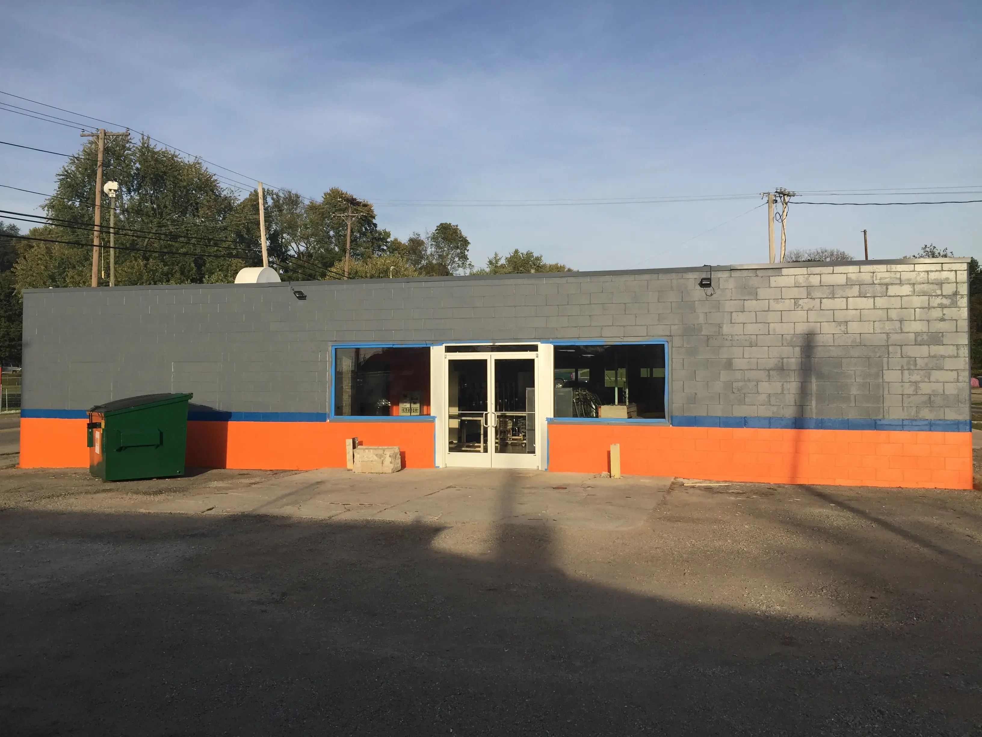 18th Street 24 Hour Laundry - Image 15