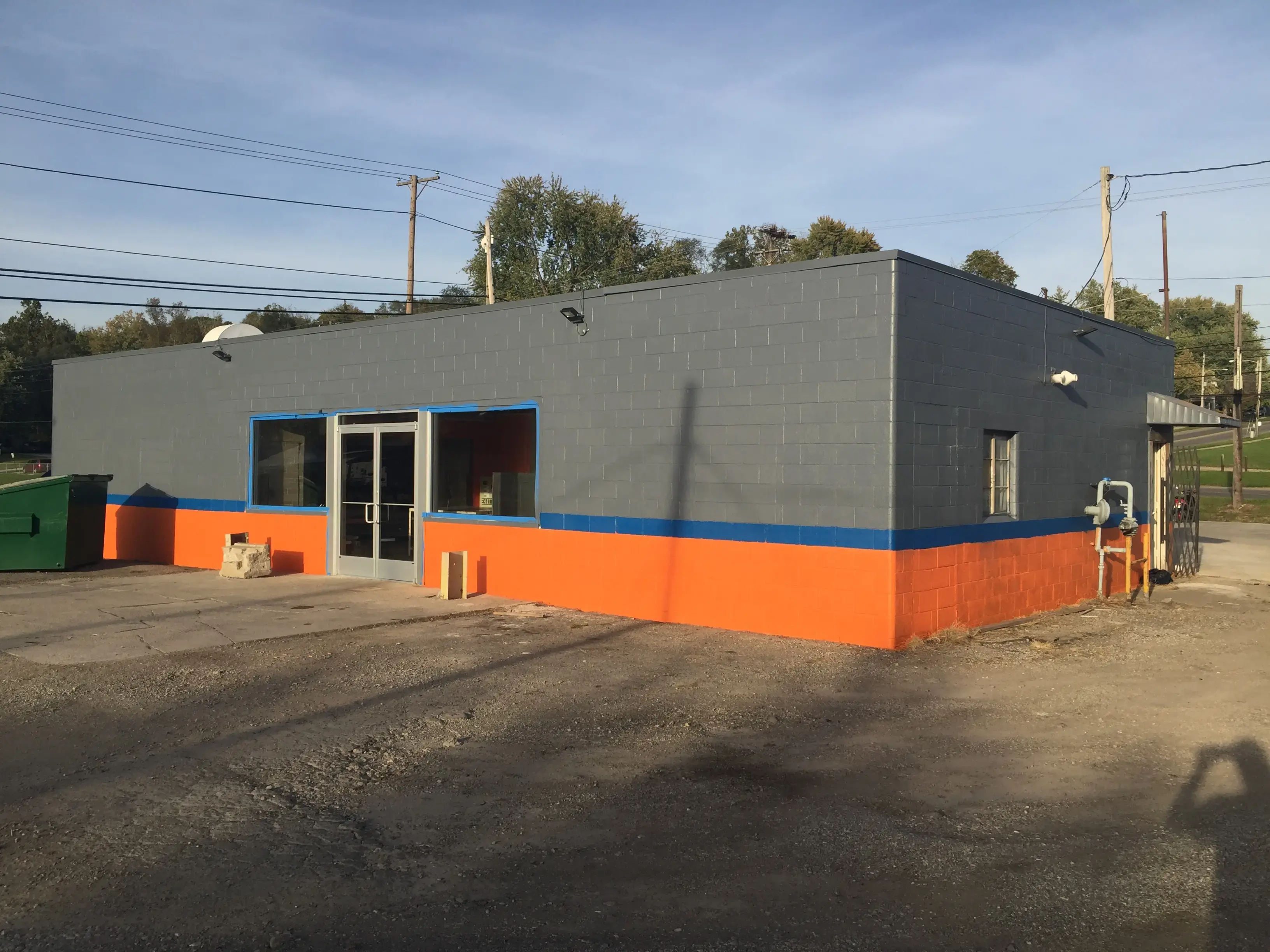 18th Street 24 Hour Laundry thumbnail 2