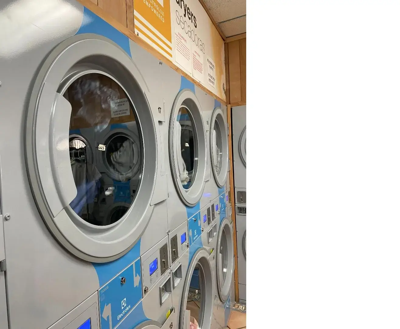 1Eco Coin Laundry & Dry cleaning - Image 14