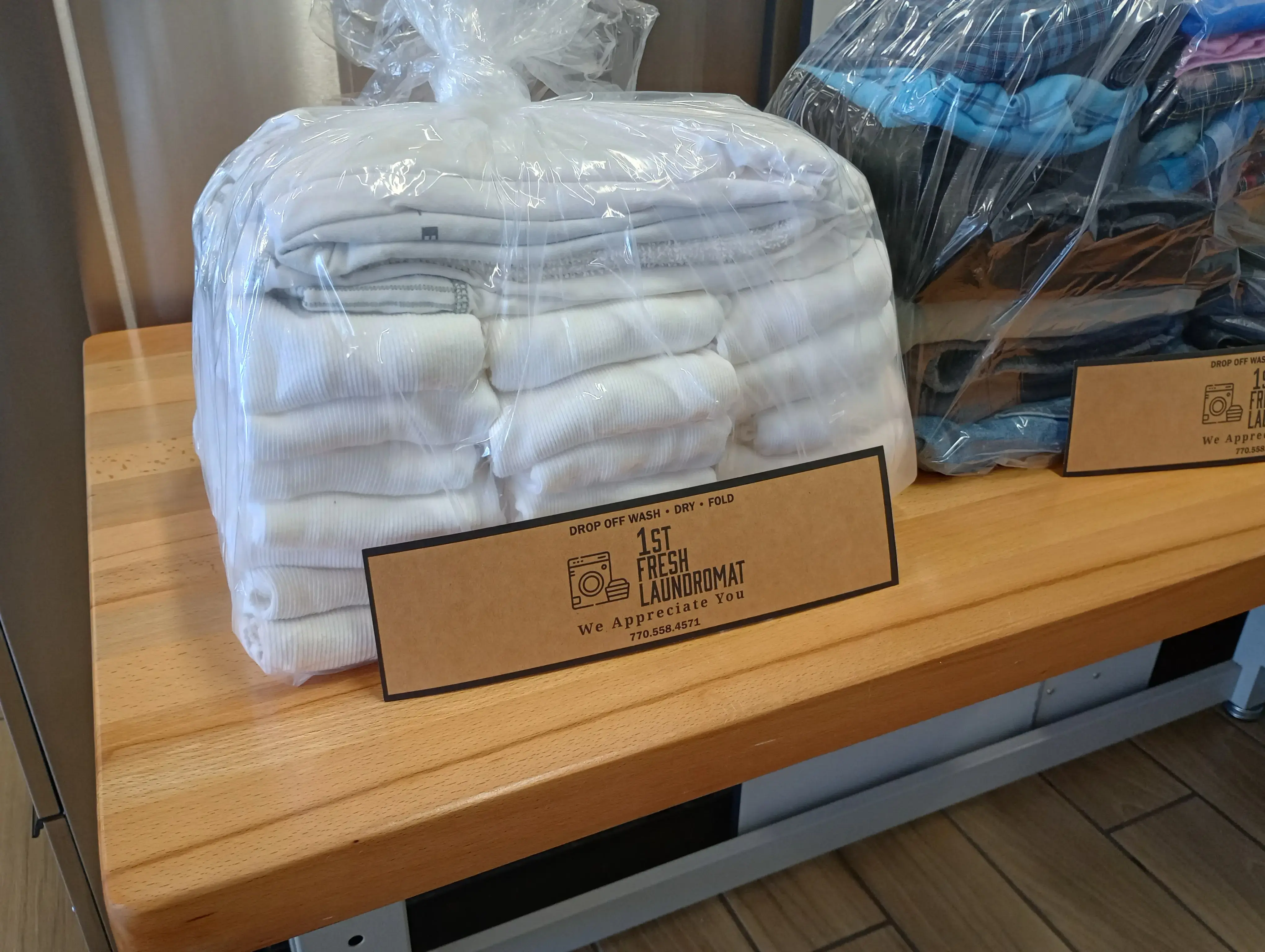 1st Fresh Laundromat - Image 19