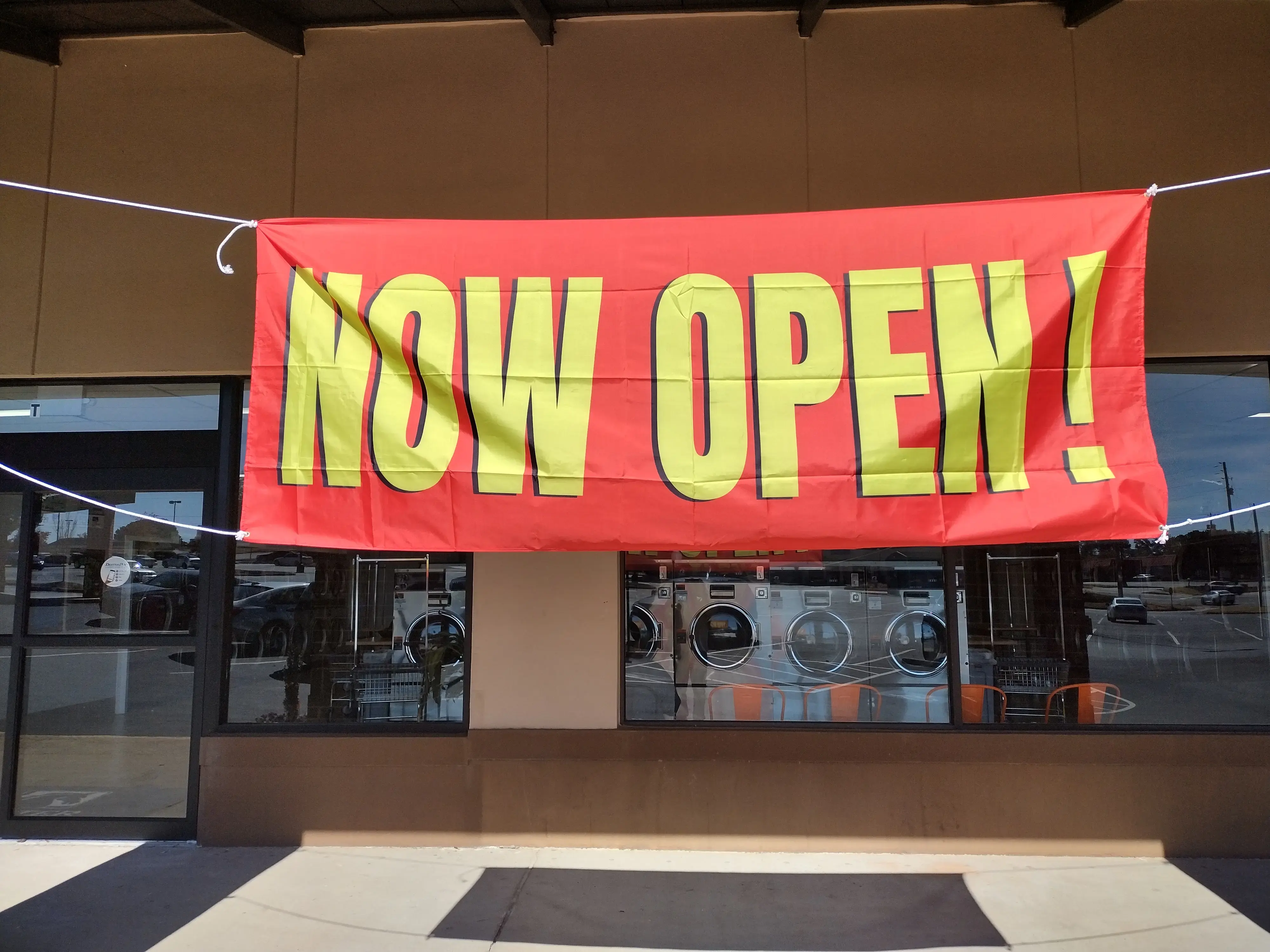 1st Fresh Laundromat - Image 17