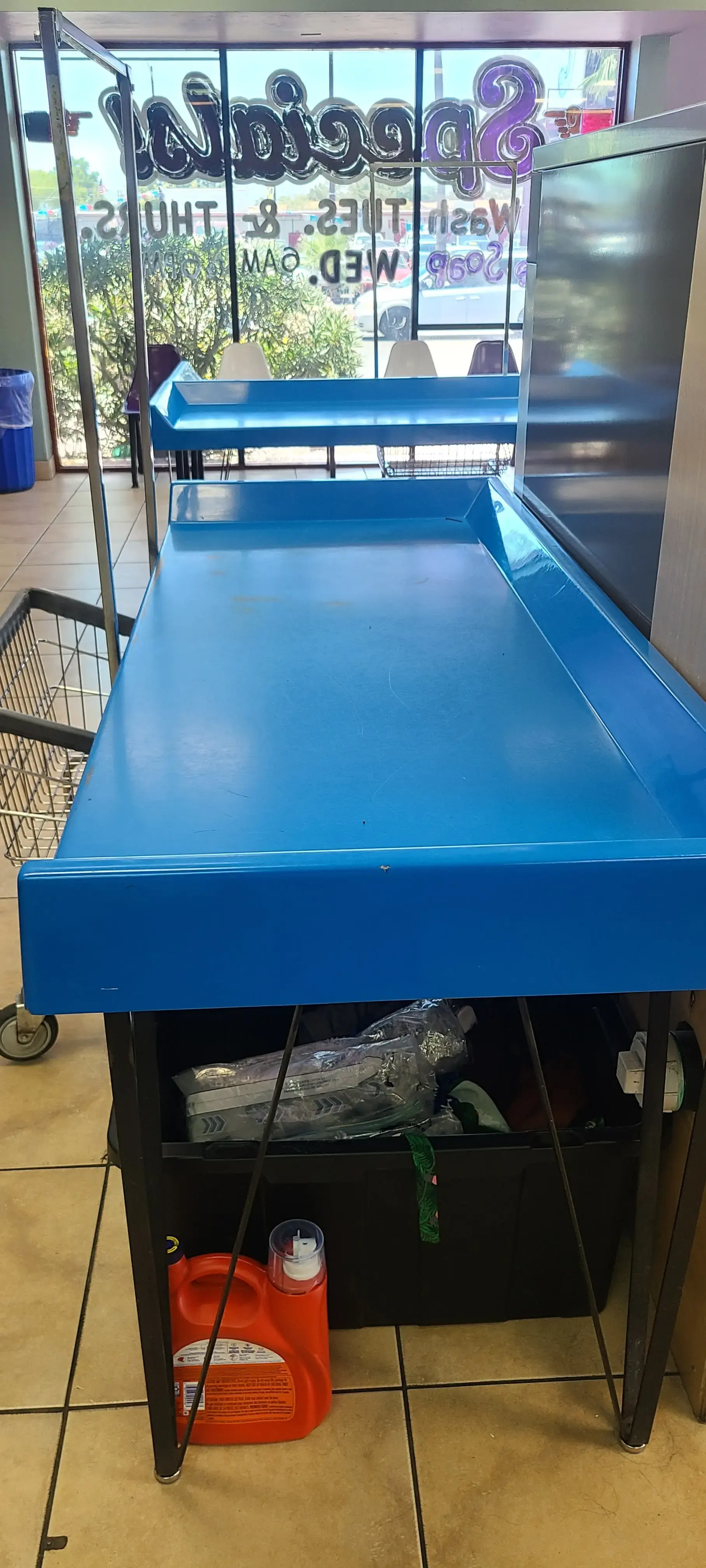 1st & Prince Laundromat thumbnail 16