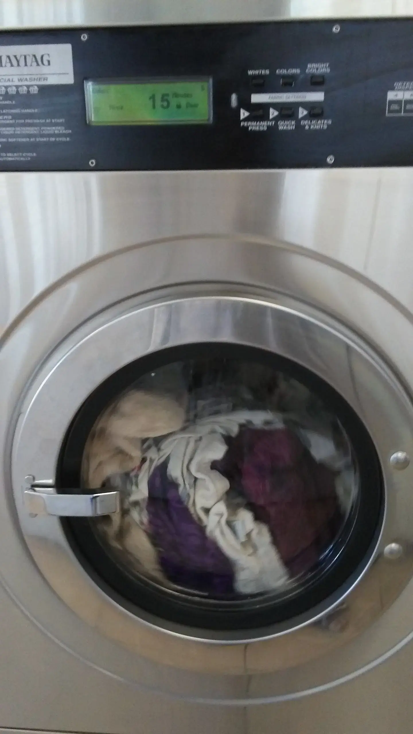 1st & Prince Laundromat - Image 17