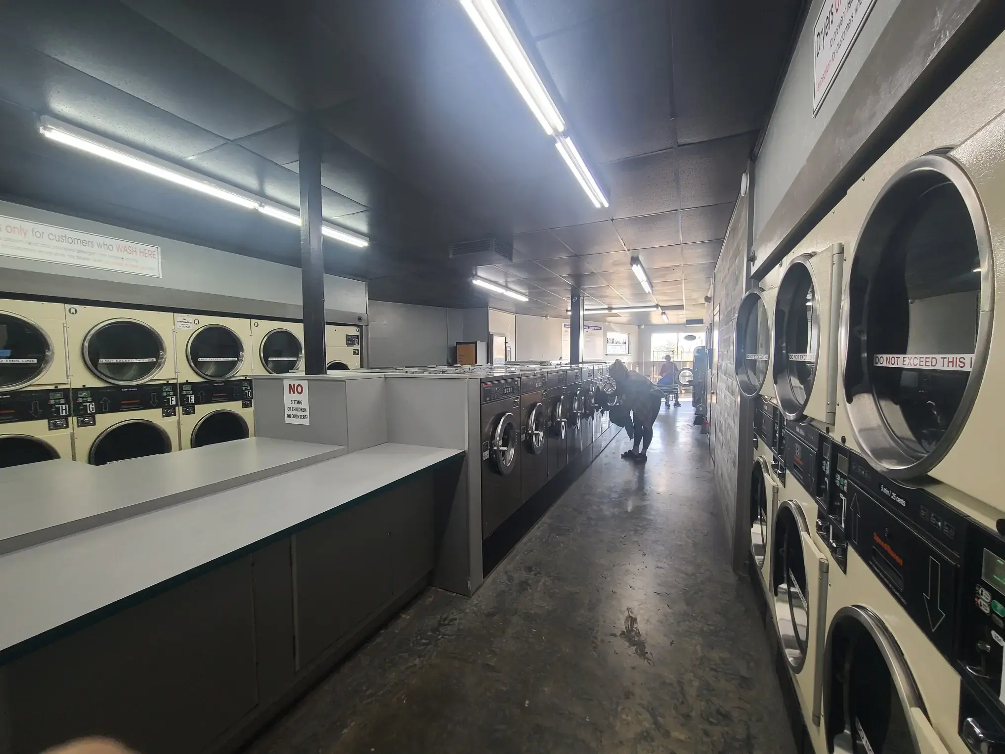 209 Wash Depot - Image 5