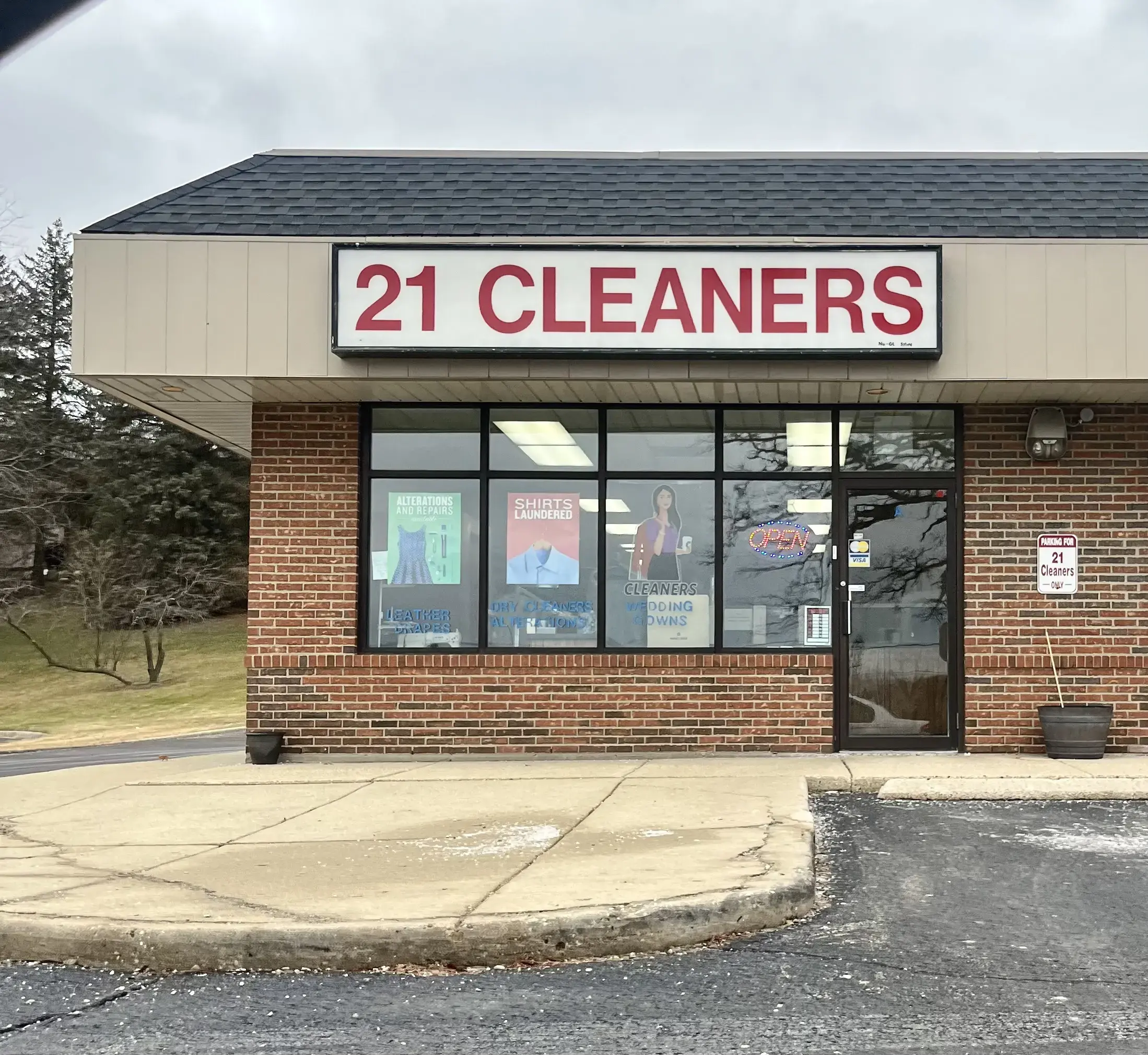 21 Cleaners - Image 4
