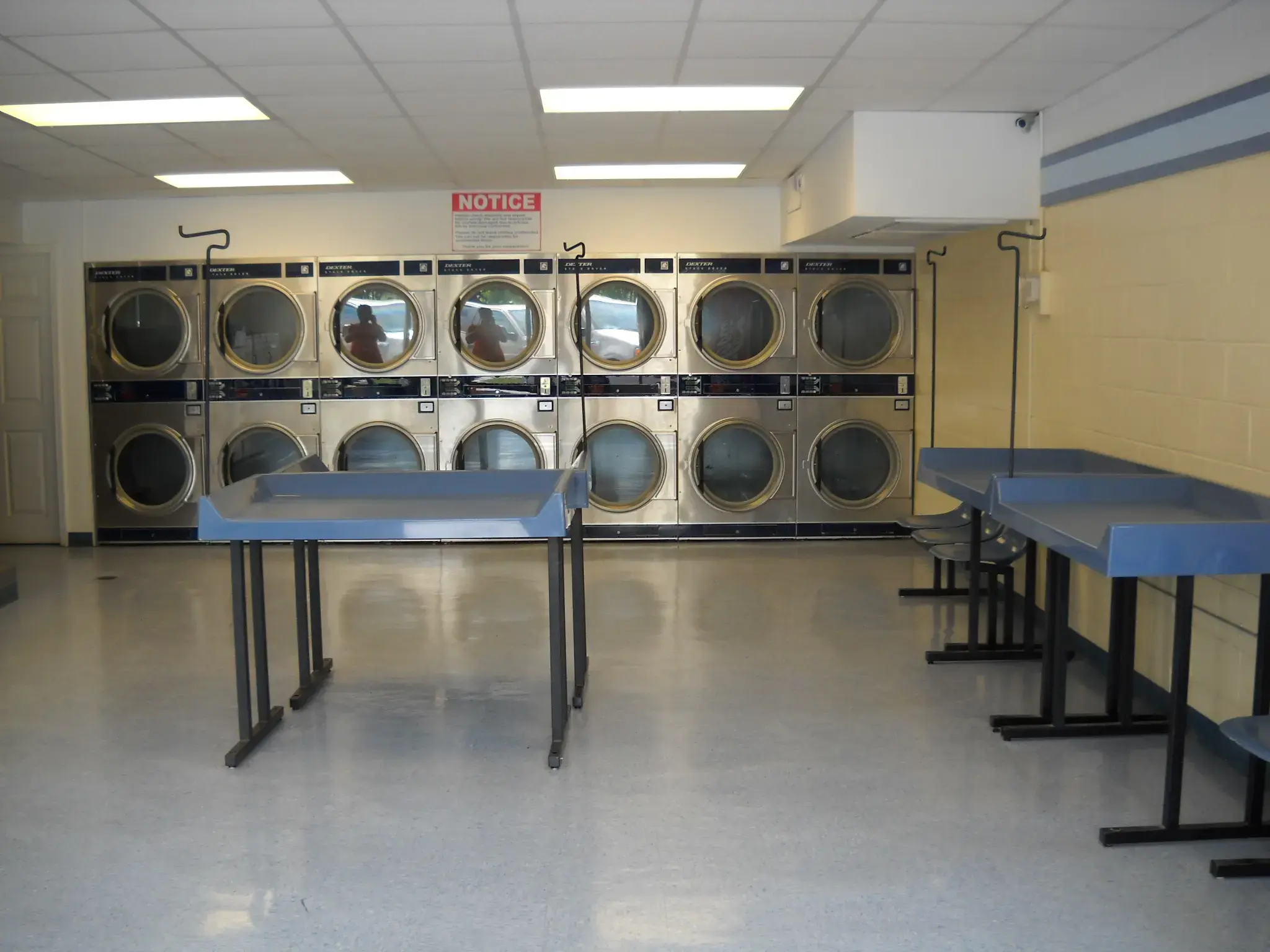23rd Street Wash & Dry - Image 14