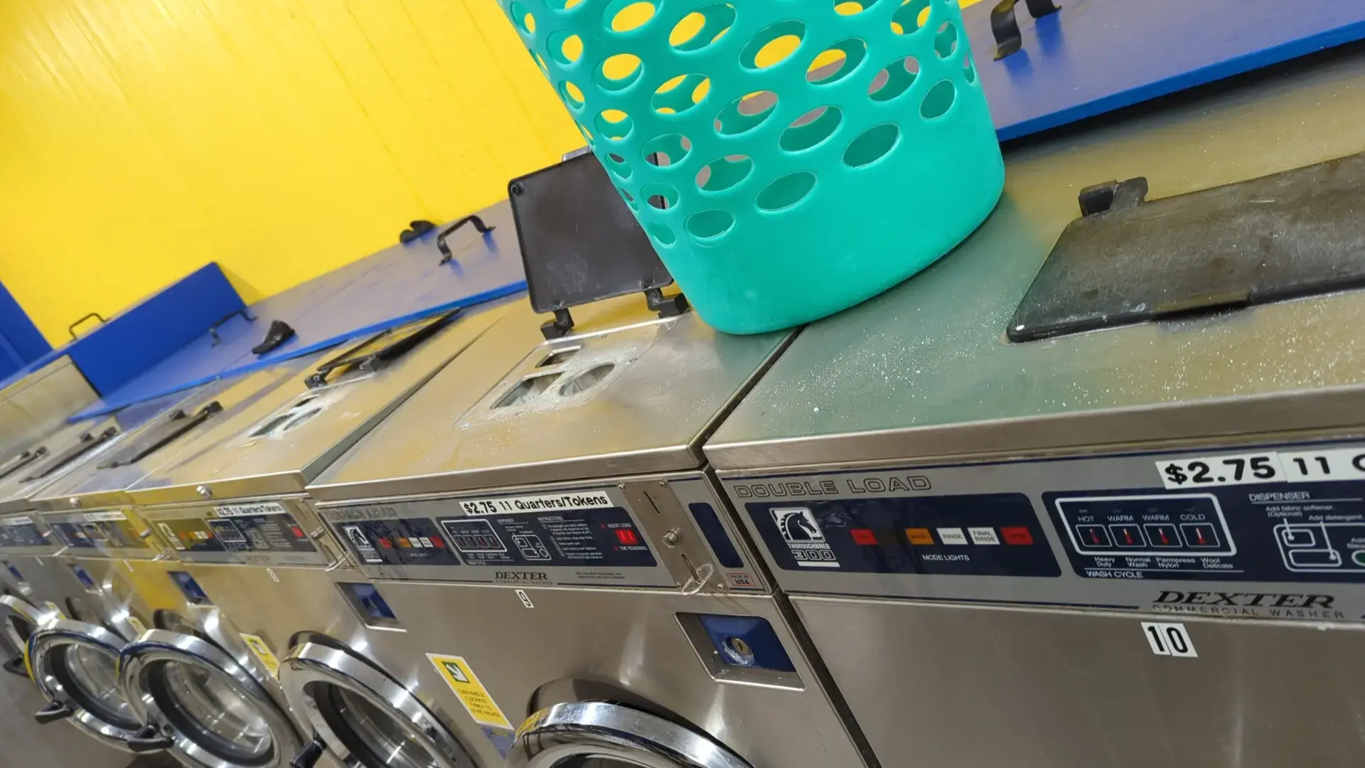 24 Hour Coin Laundry thumbnail 7