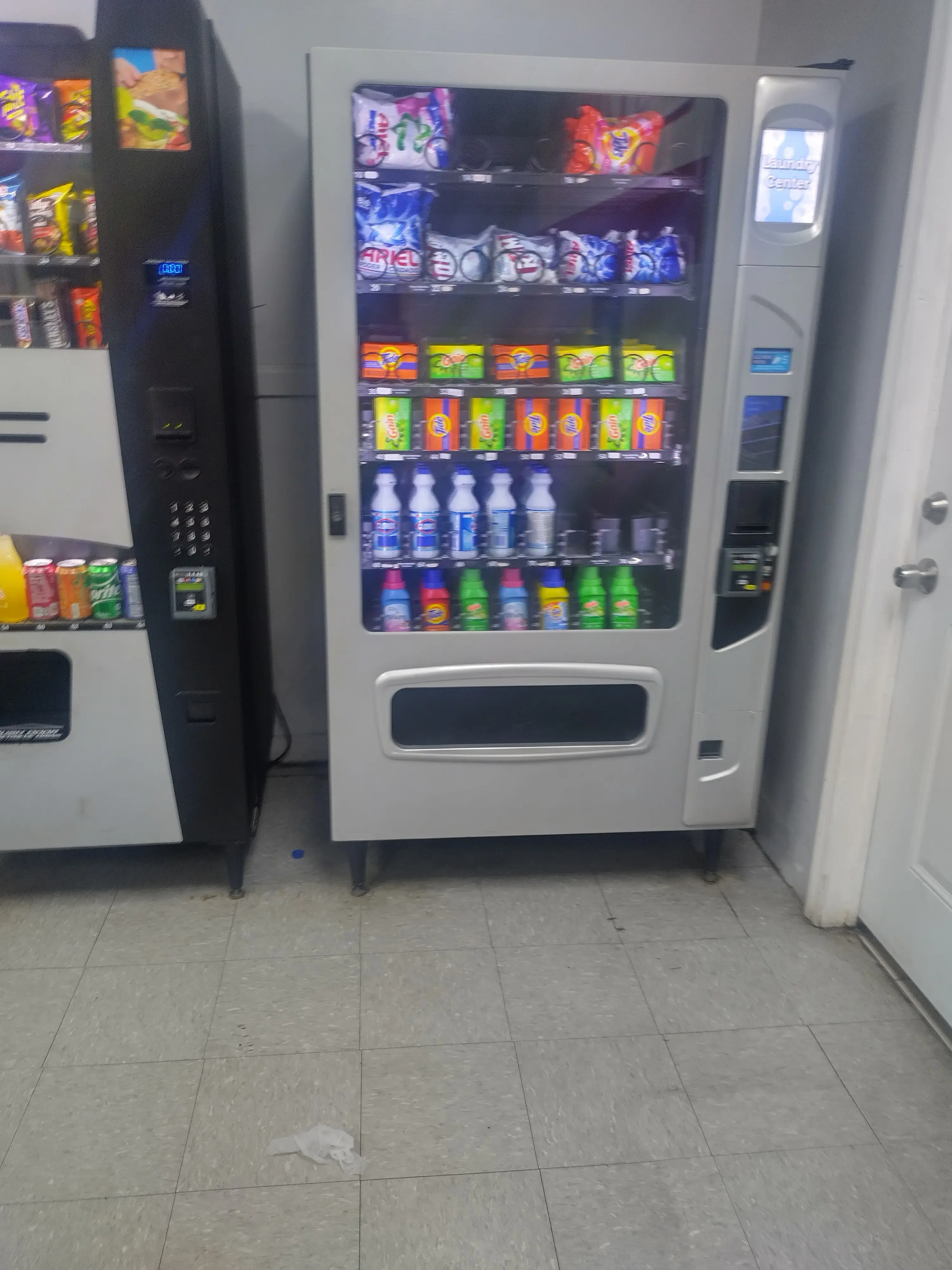 24 Hour laundry - Image 7