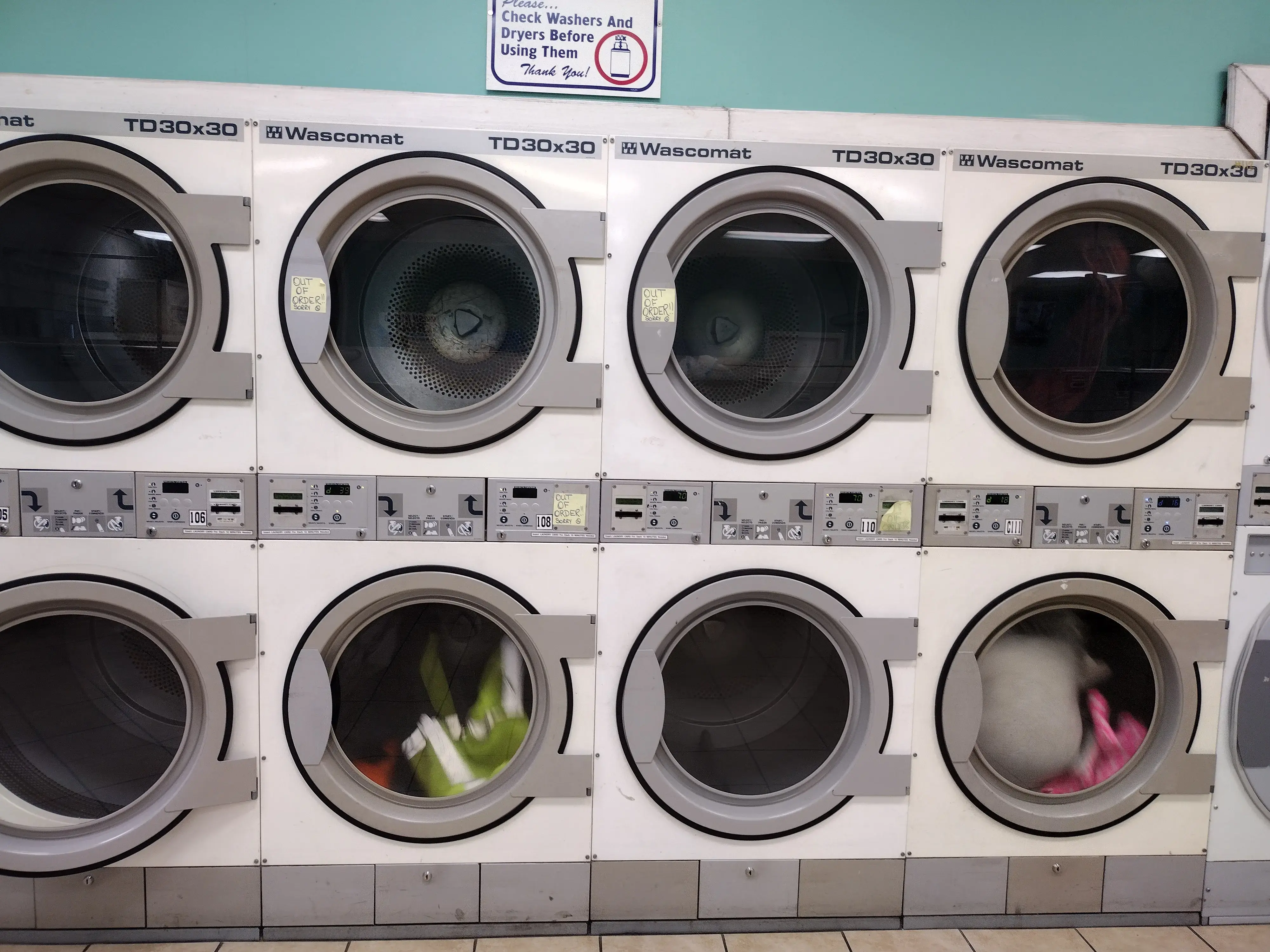 24 Hour Laundry Zone Callahan - Image 1