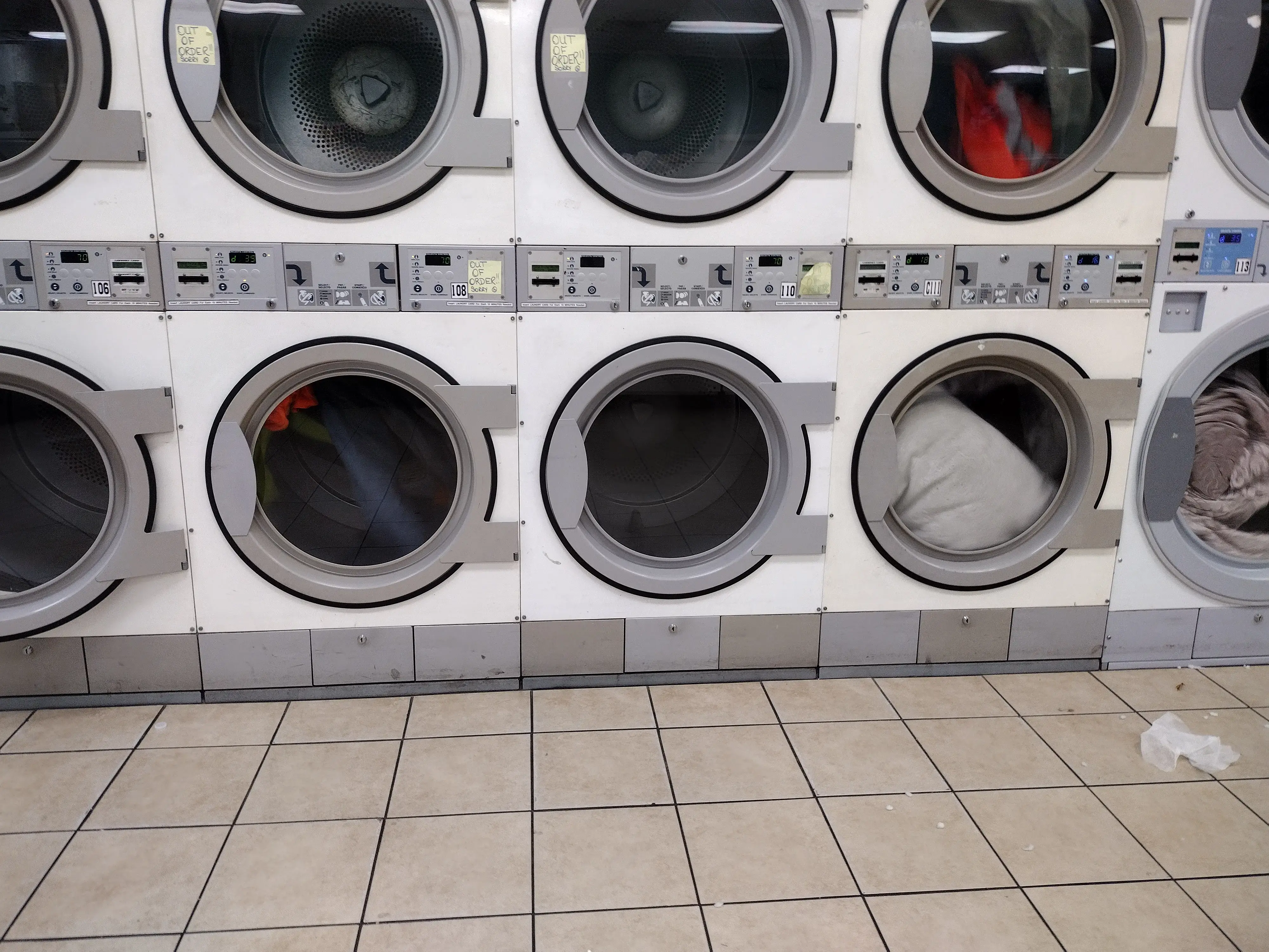 24 Hour Laundry Zone Callahan - Image 17