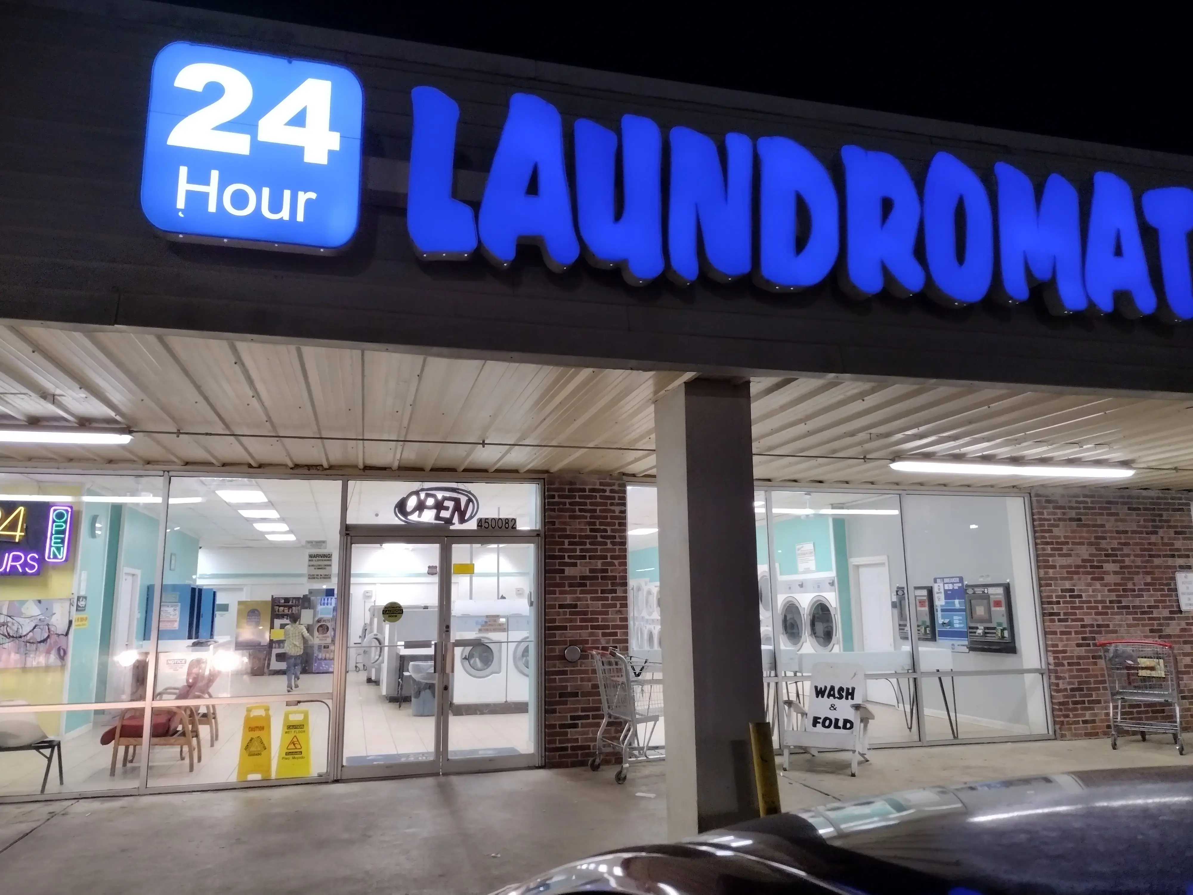24 Hour Laundry Zone Callahan - Image 2