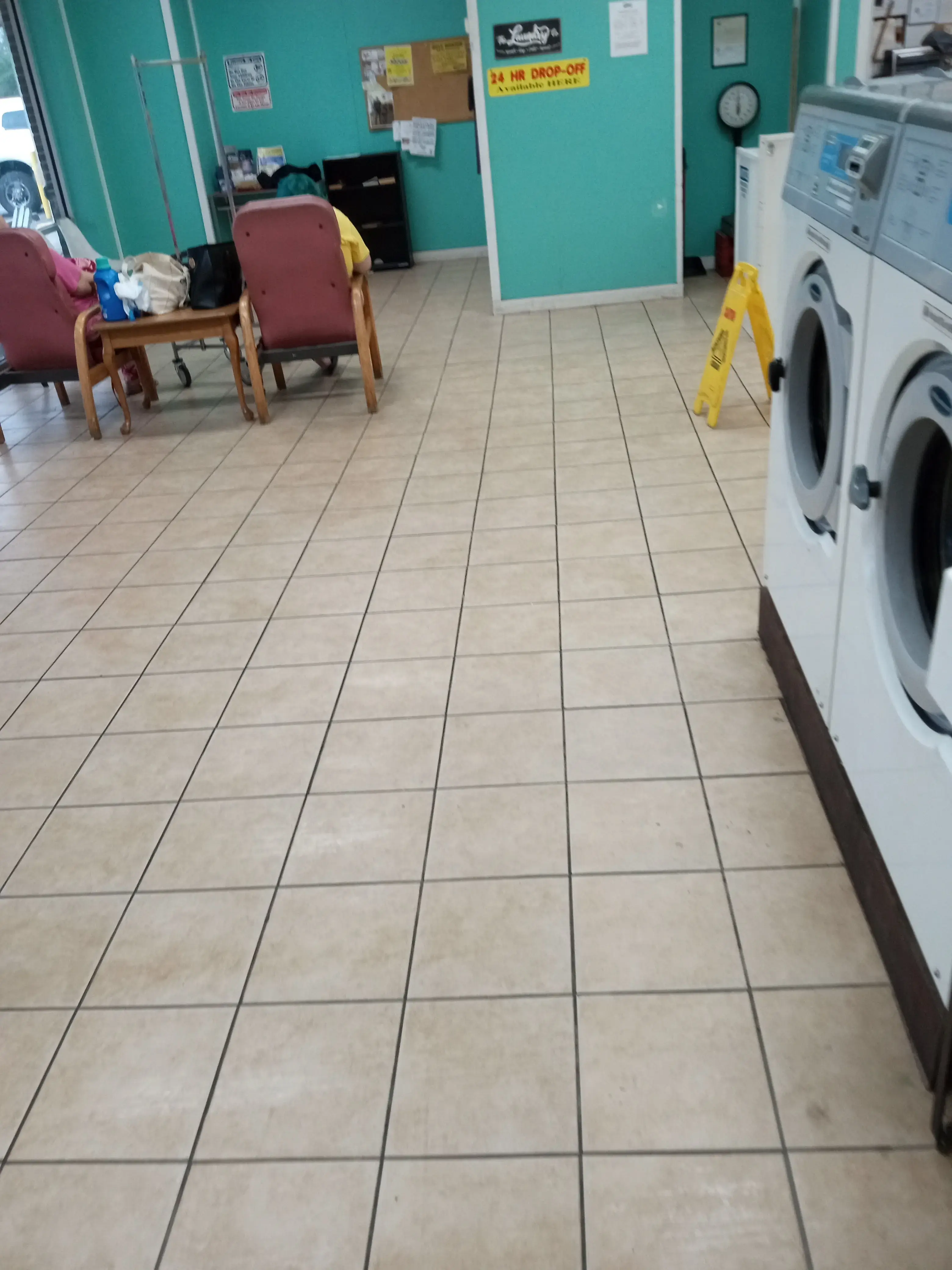 24 Hour Laundry Zone Callahan thumbnail 8