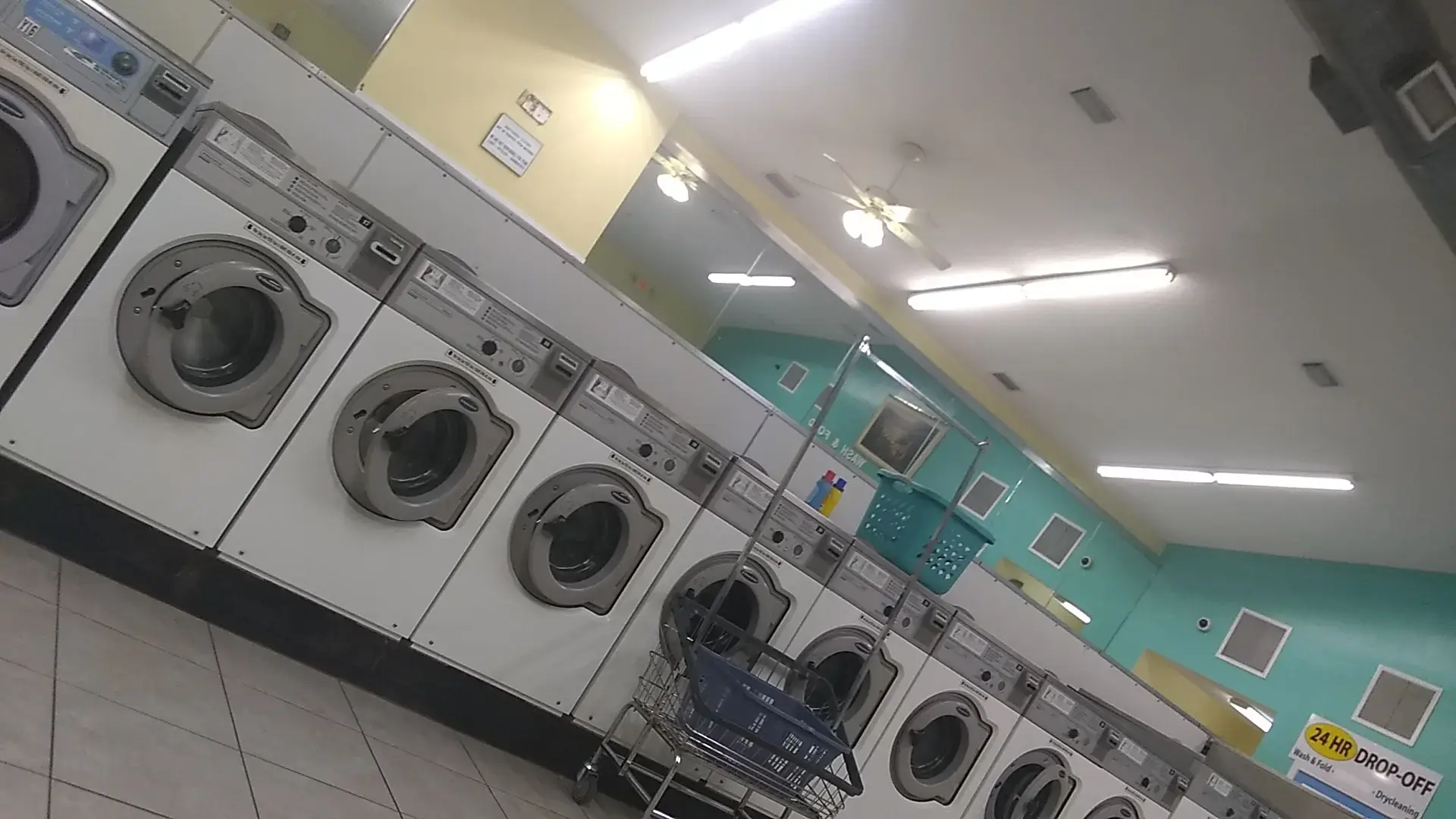 24 Hour Laundry Zone thumbnail 6