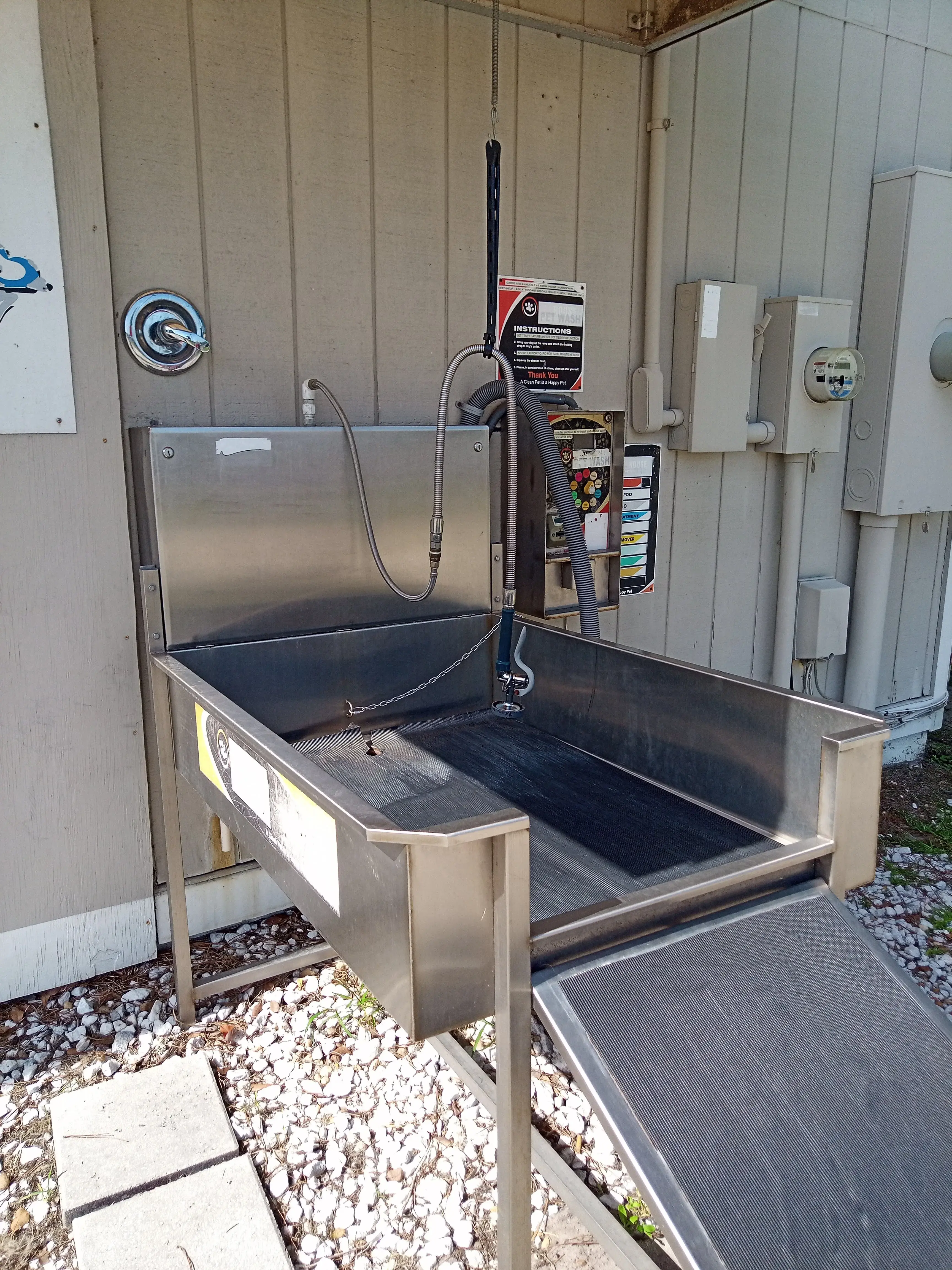 24 Hour Laundry Zone - Image 4