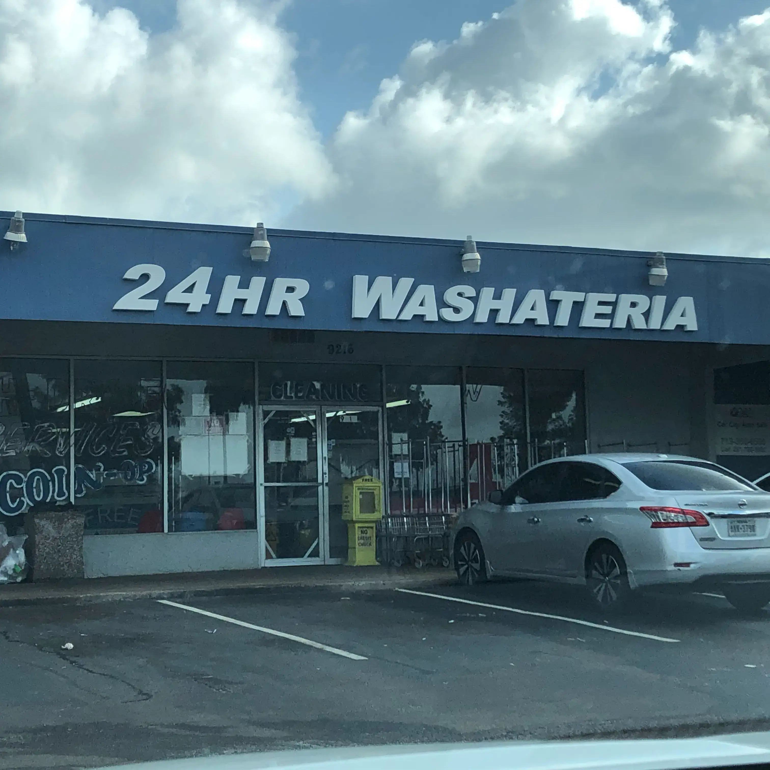 24 Hour Washateria - Image 2