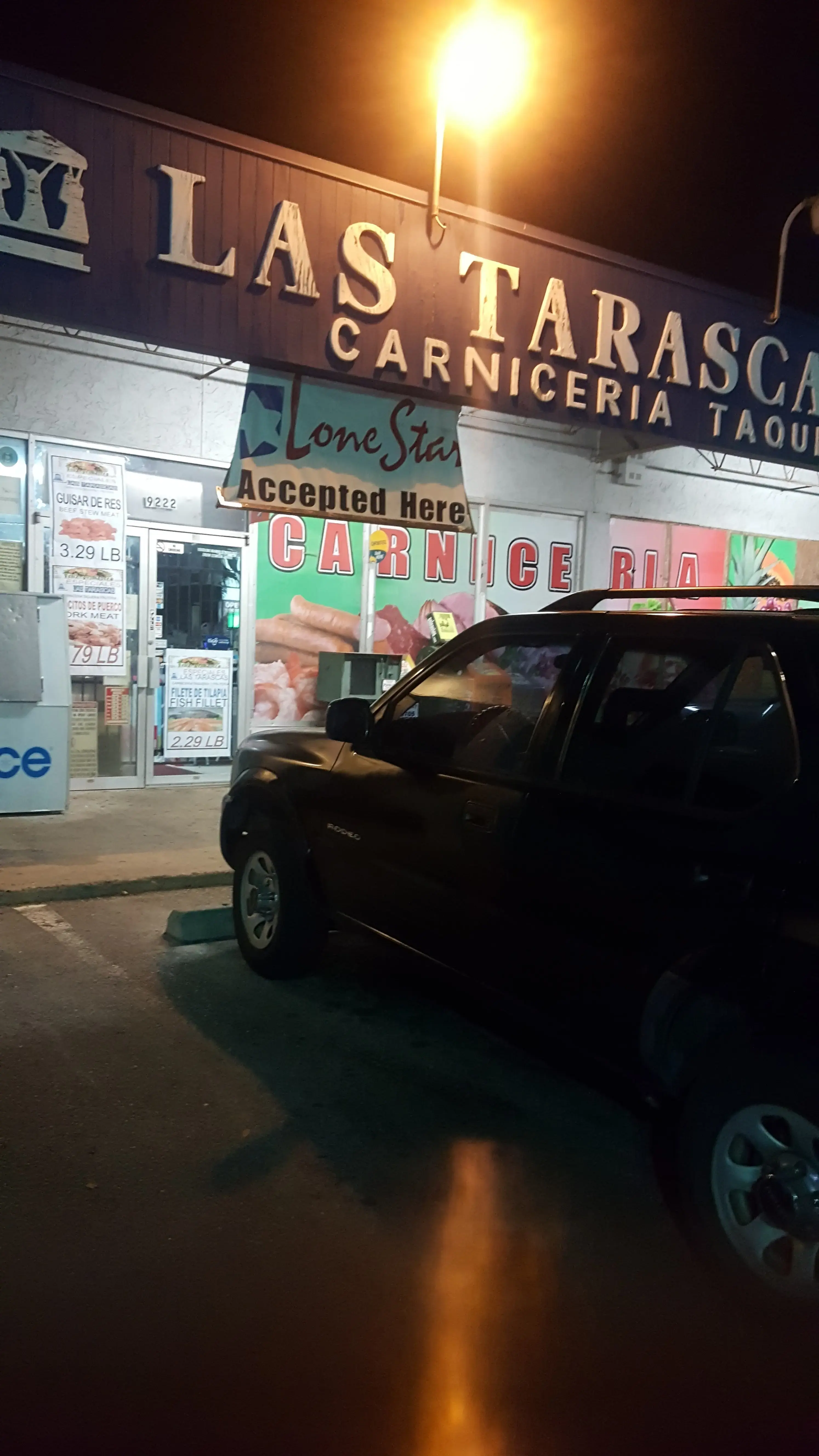 24 Hour Washateria - Image 20