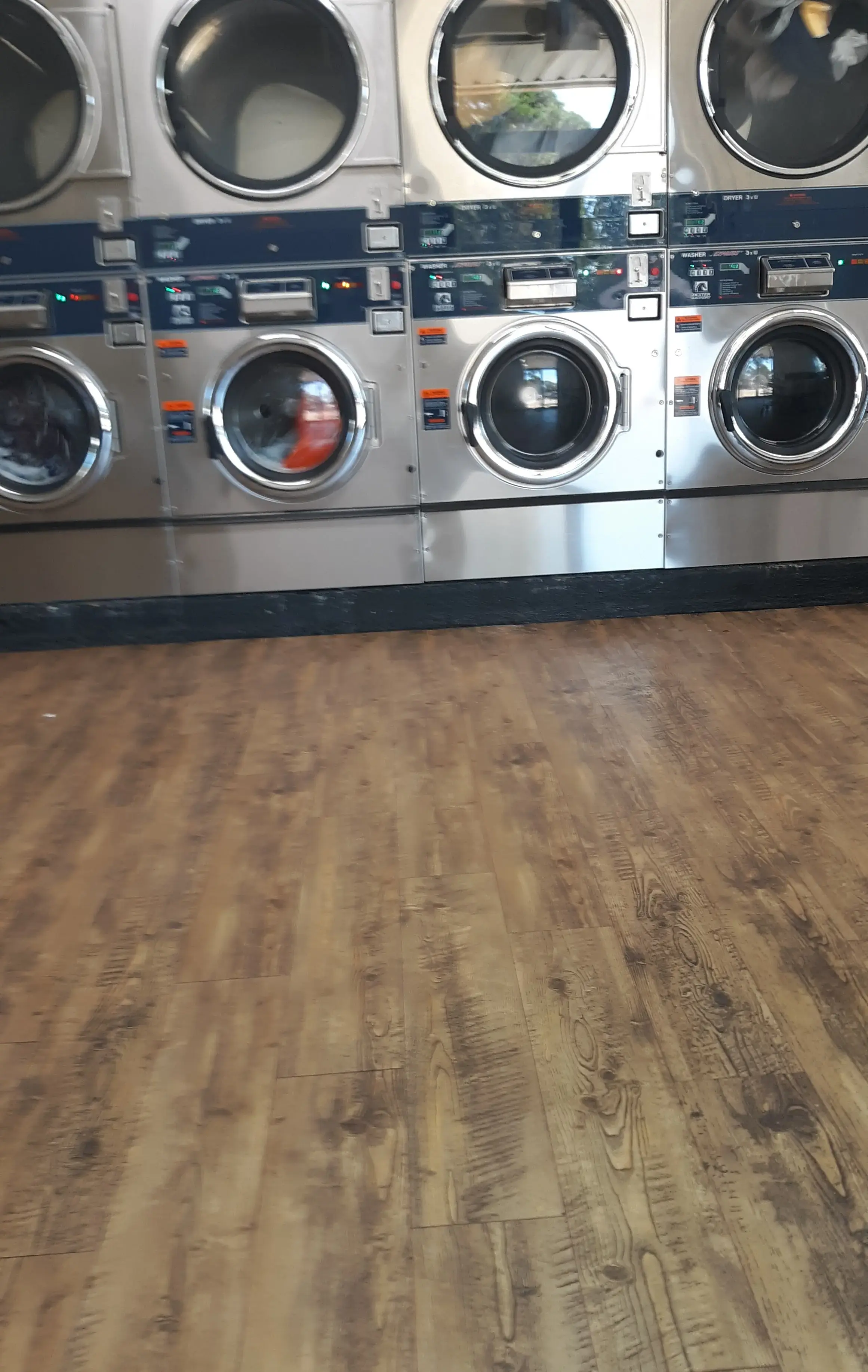 24 Hour X-Press Wash - Image 8