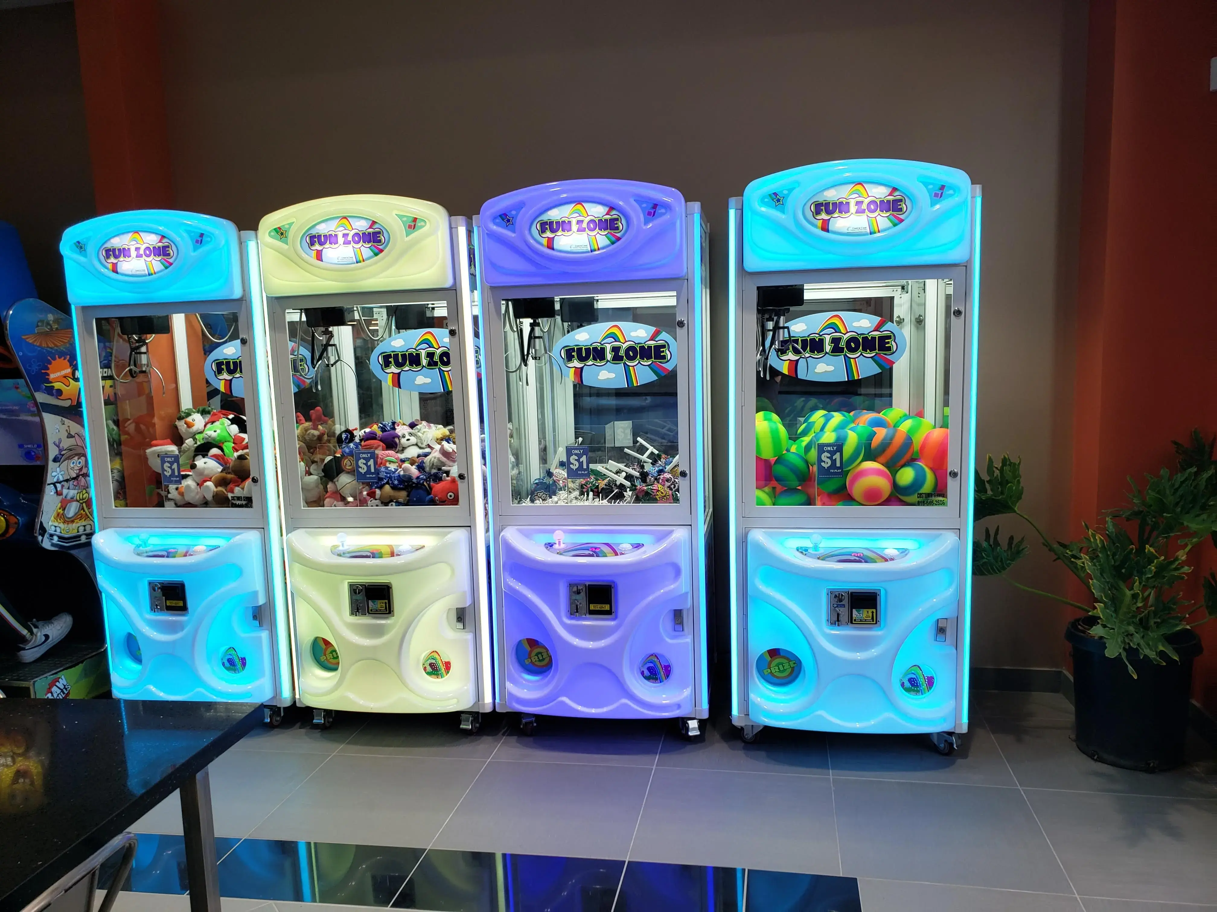 24 HR coin laundry - Image 13