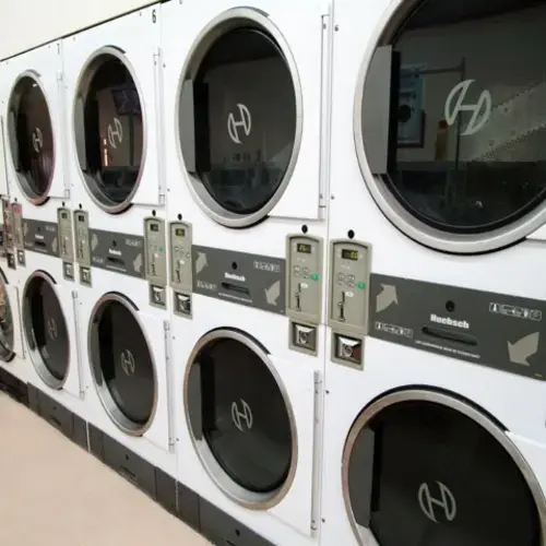 24 Hr Meadowthorpe Laundromat - Image 3