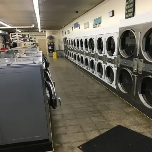 24 Hr Meadowthorpe Laundromat thumbnail 19
