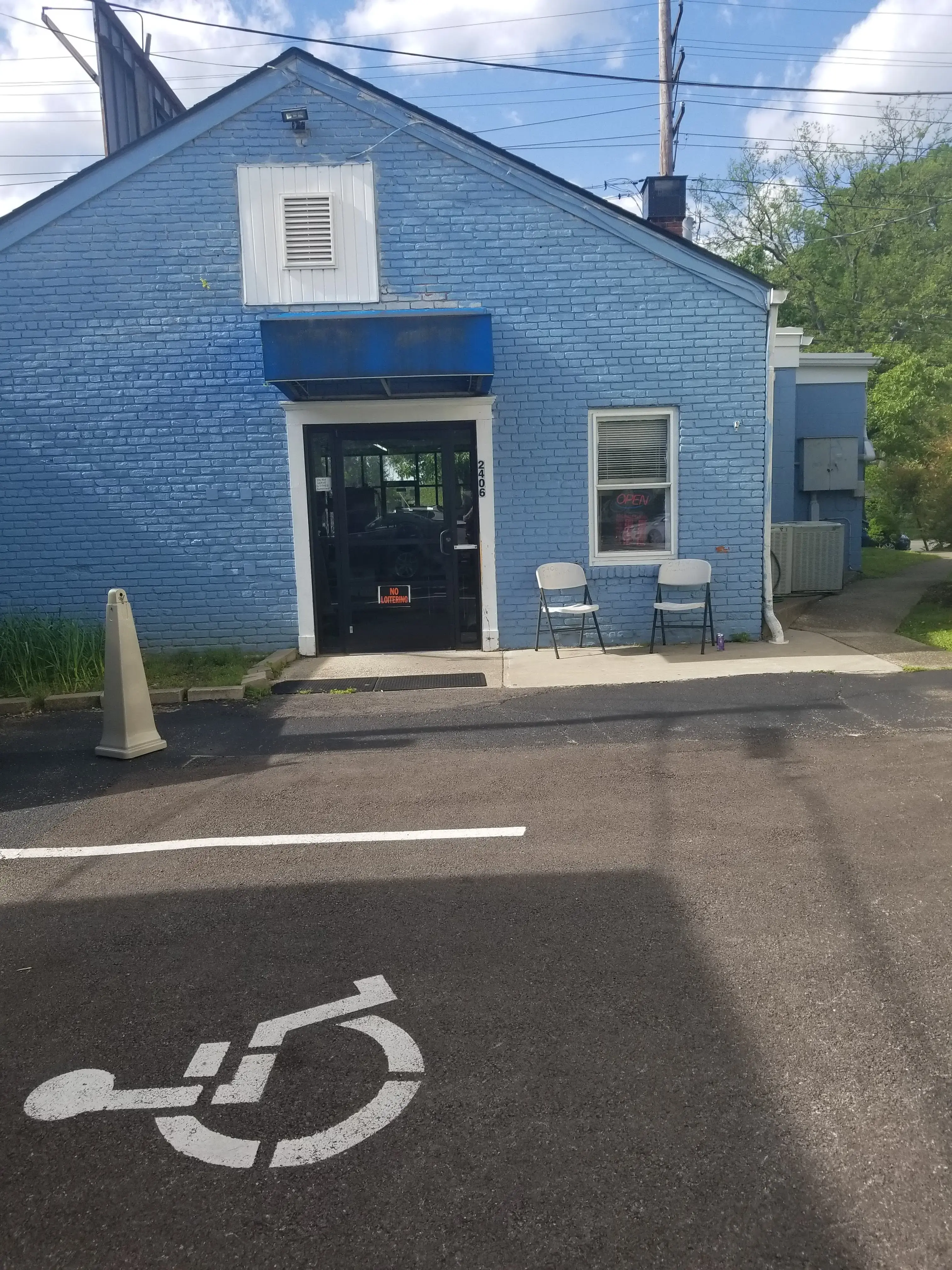 2406 Laundrymart - Image 2