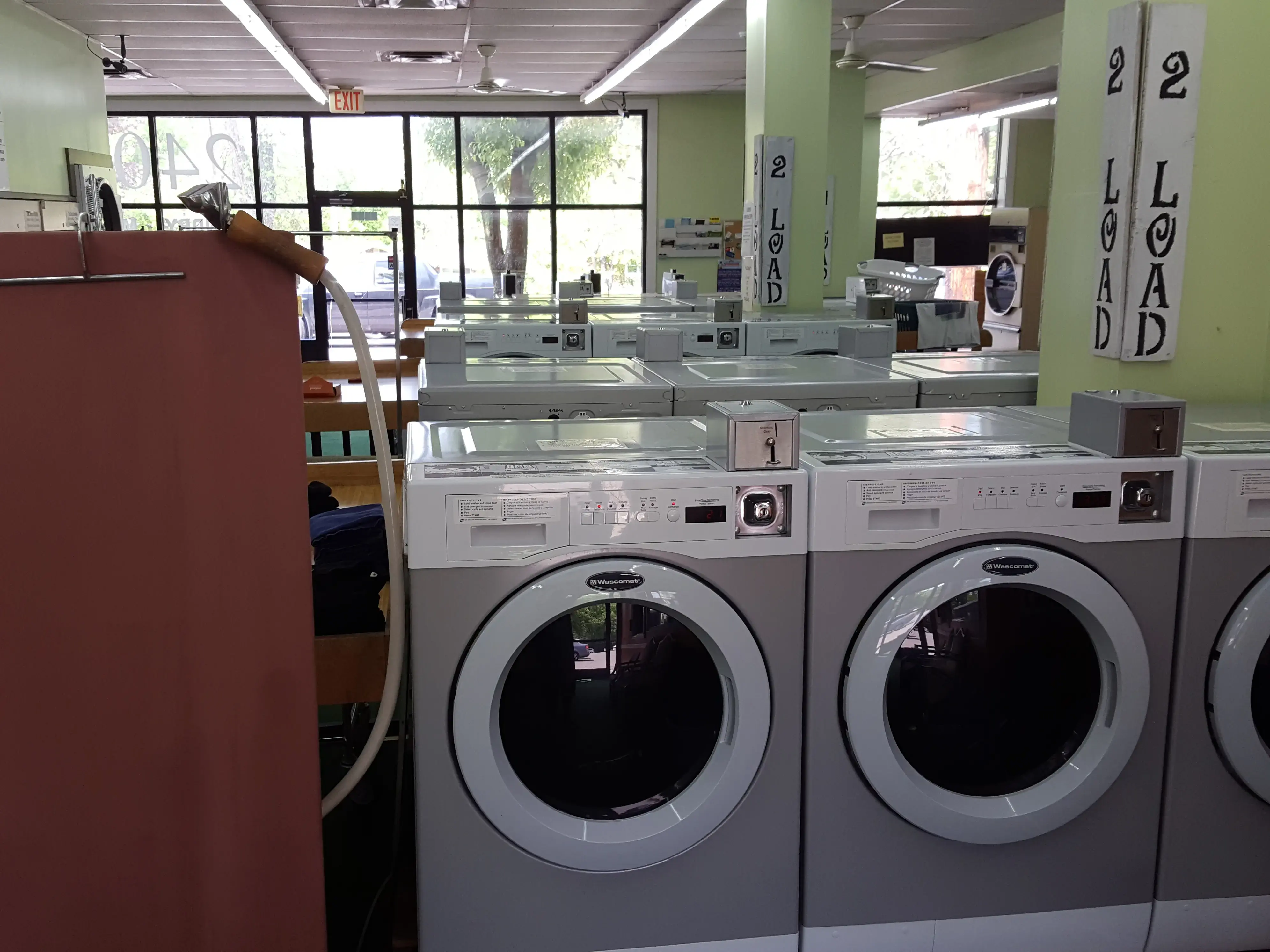 2406 Laundrymart thumbnail 17