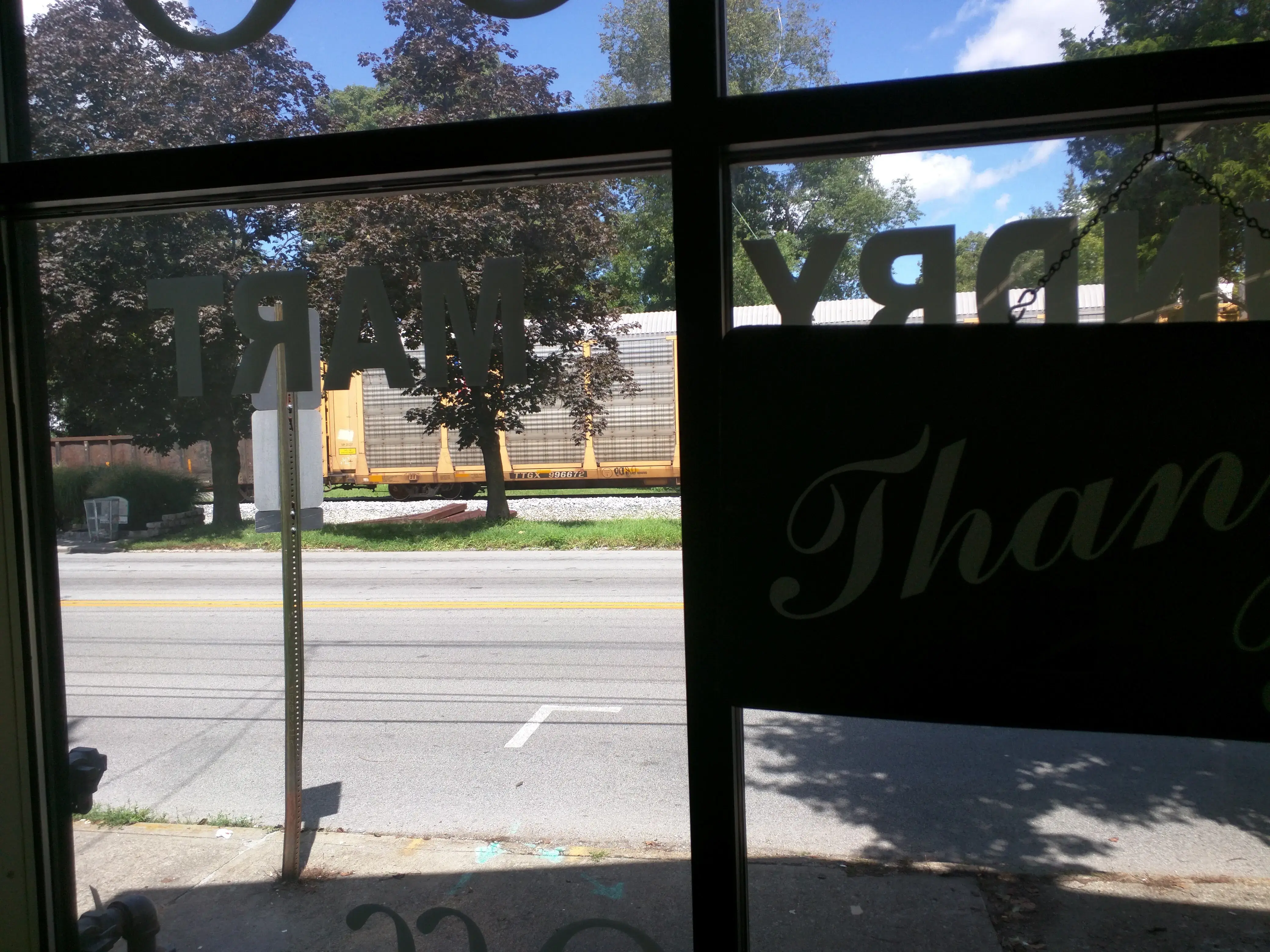 2406 Laundrymart thumbnail 10