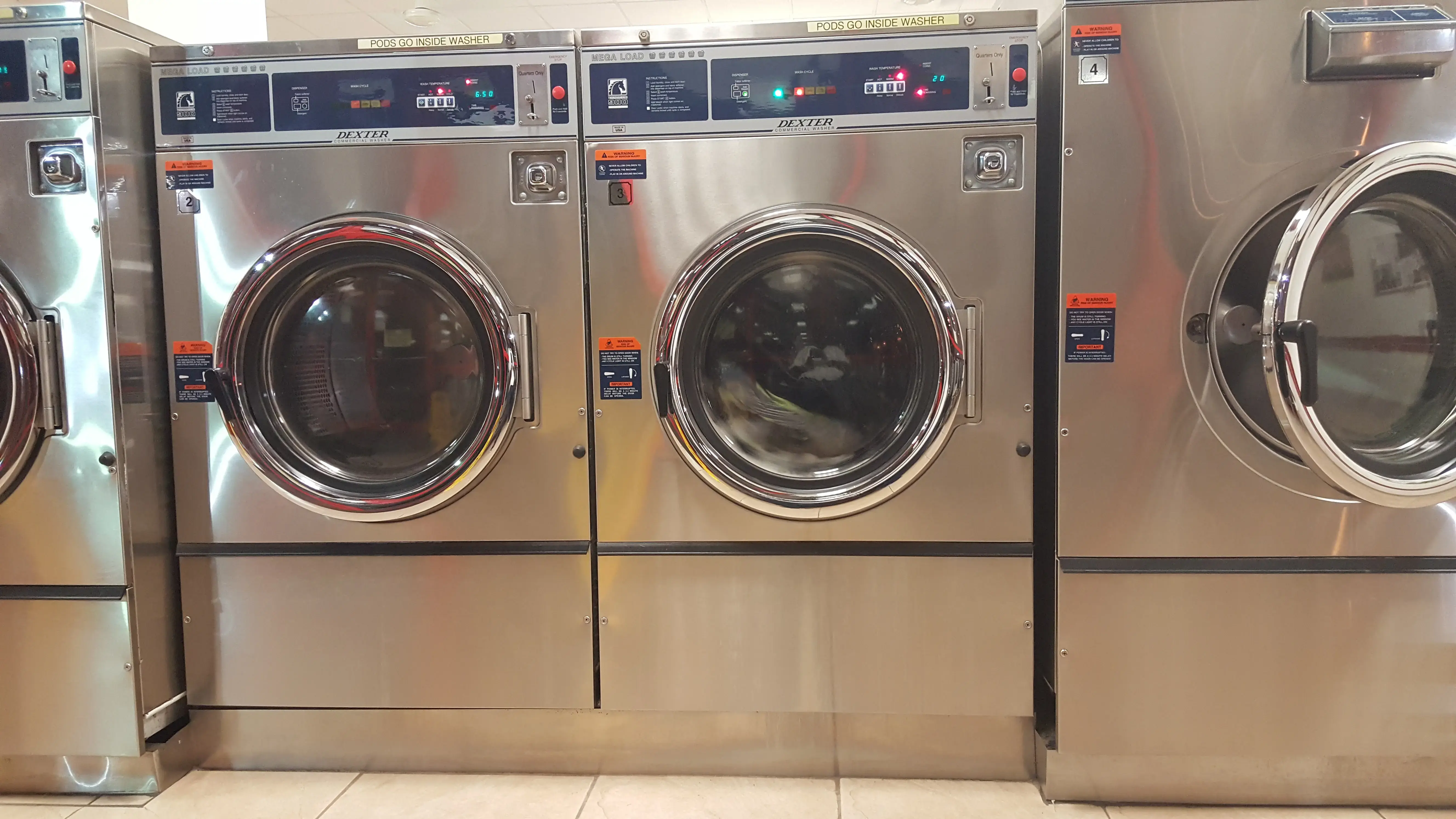 24/7 Coin Laundry thumbnail 4