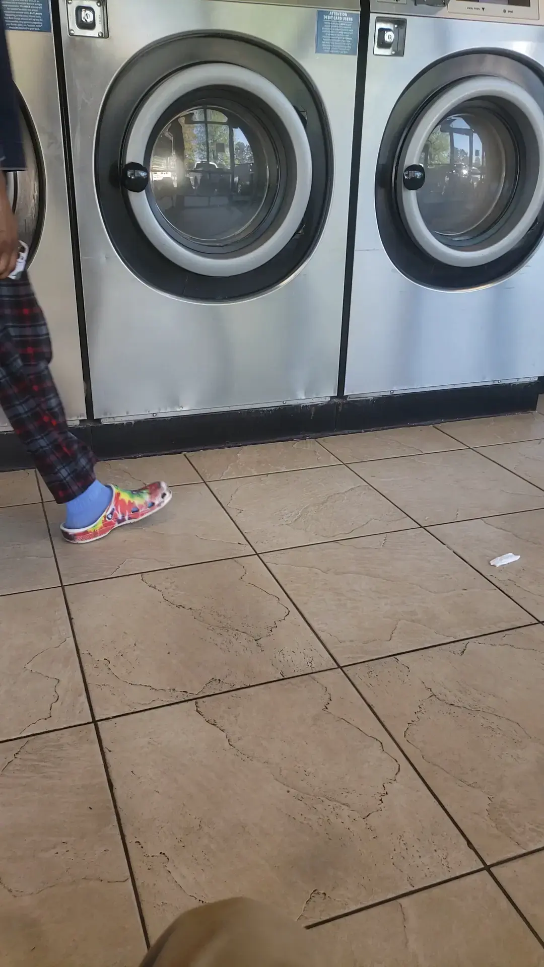 24/7 Coin Laundry thumbnail 13