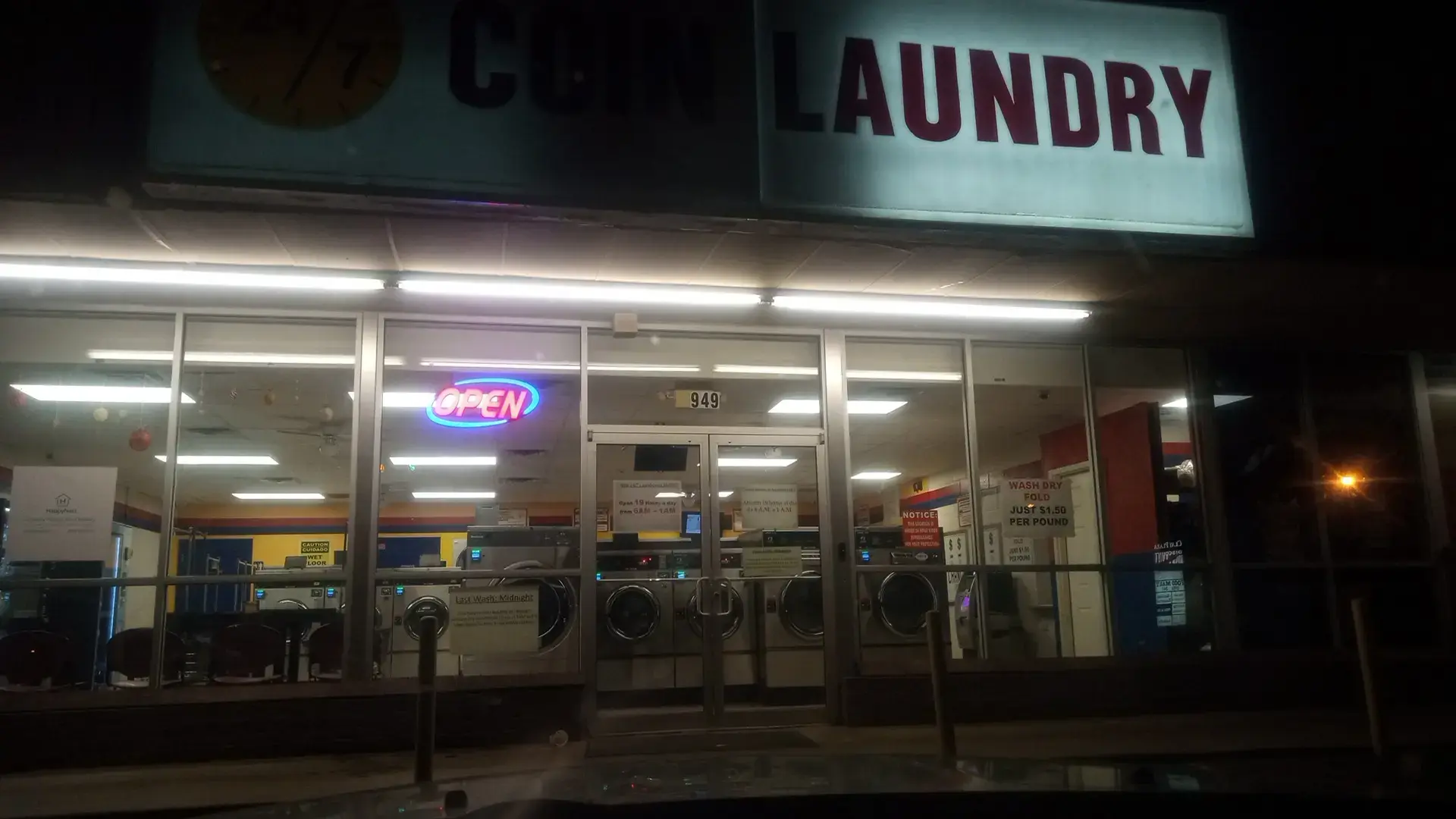 24/7 Coin Laundry Marietta - Image 16