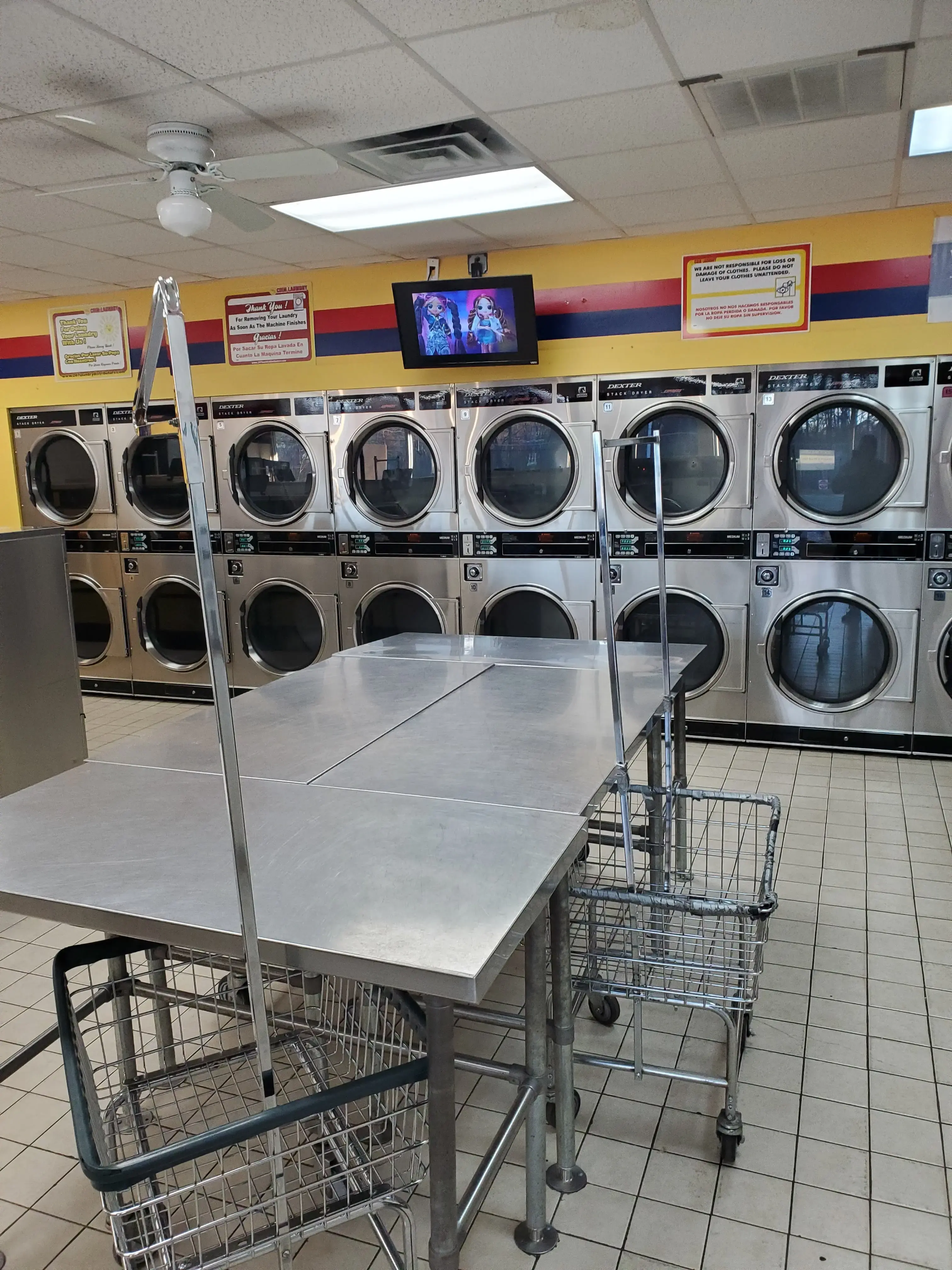 24/7 Coin Laundry Marietta location