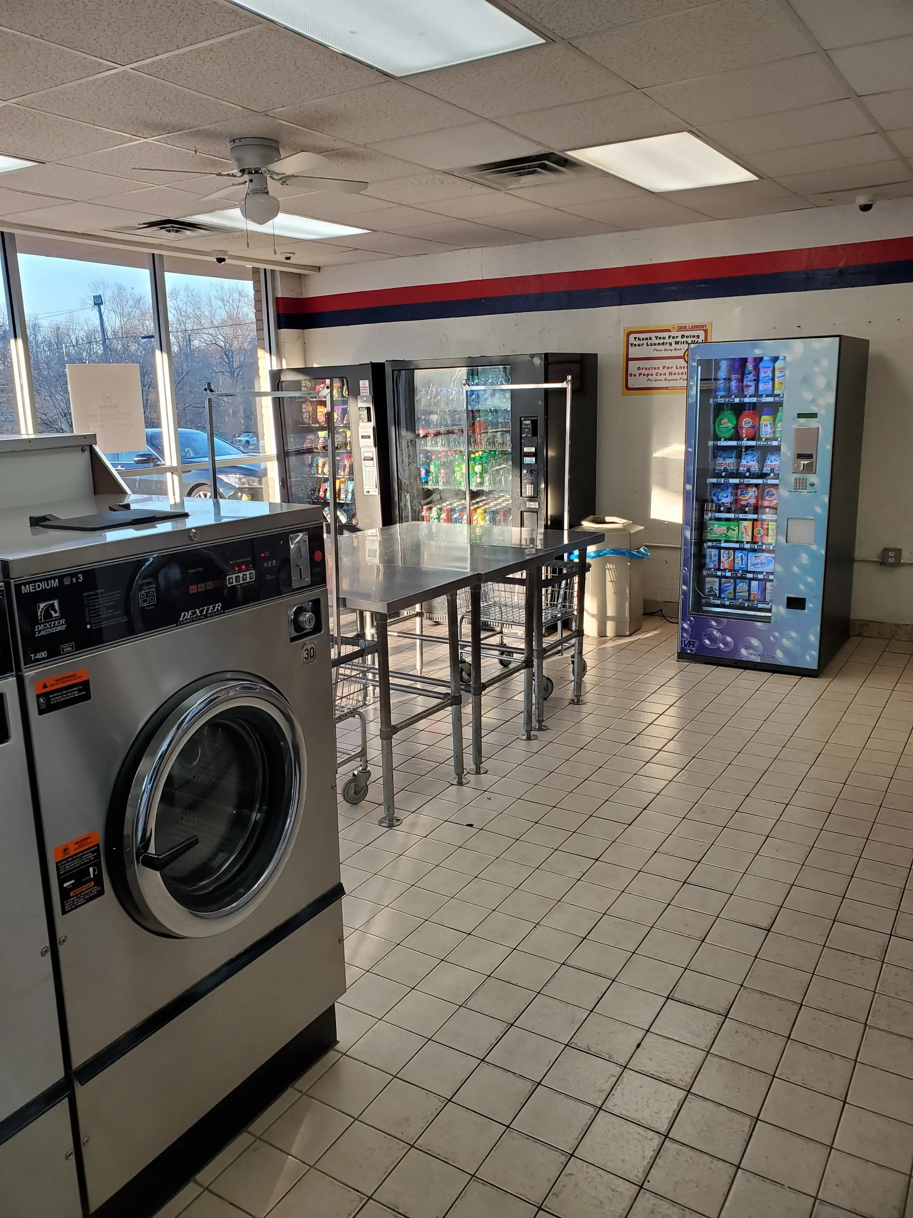 24/7 Coin Laundry Marietta - Image 12