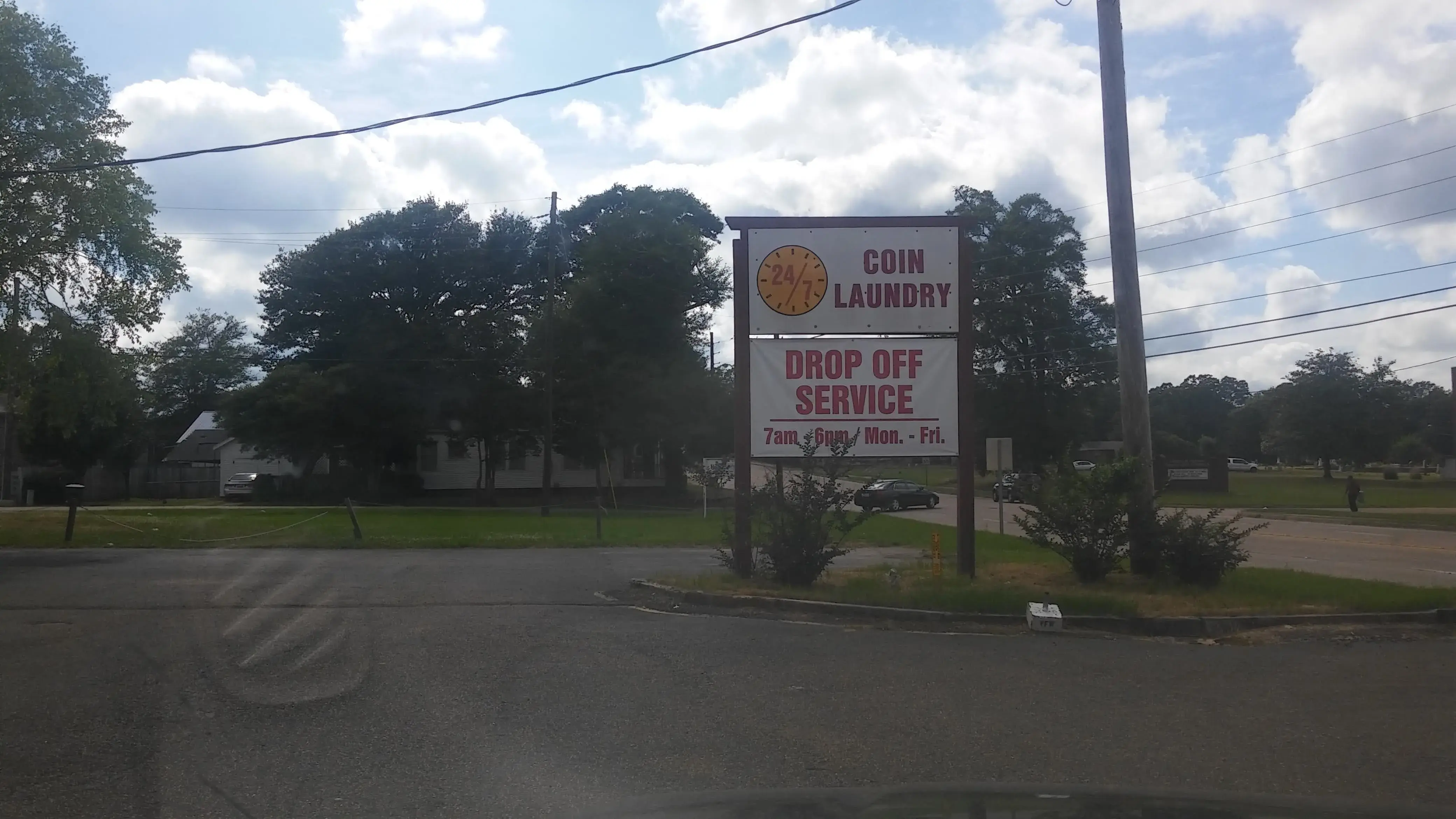 24/7 Coin Laundry - Image 4