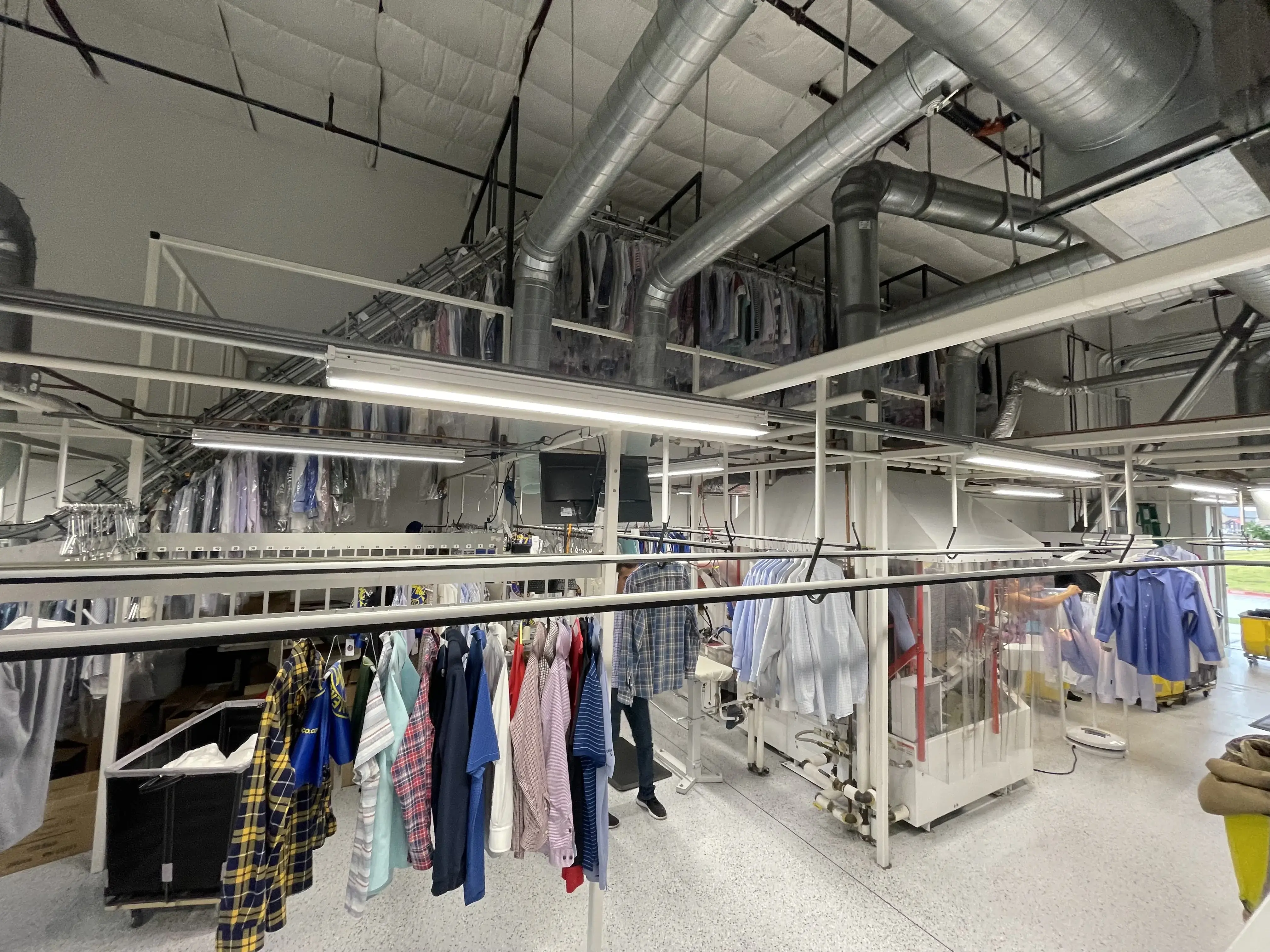 24/7 Dry Cleaners - Image 18