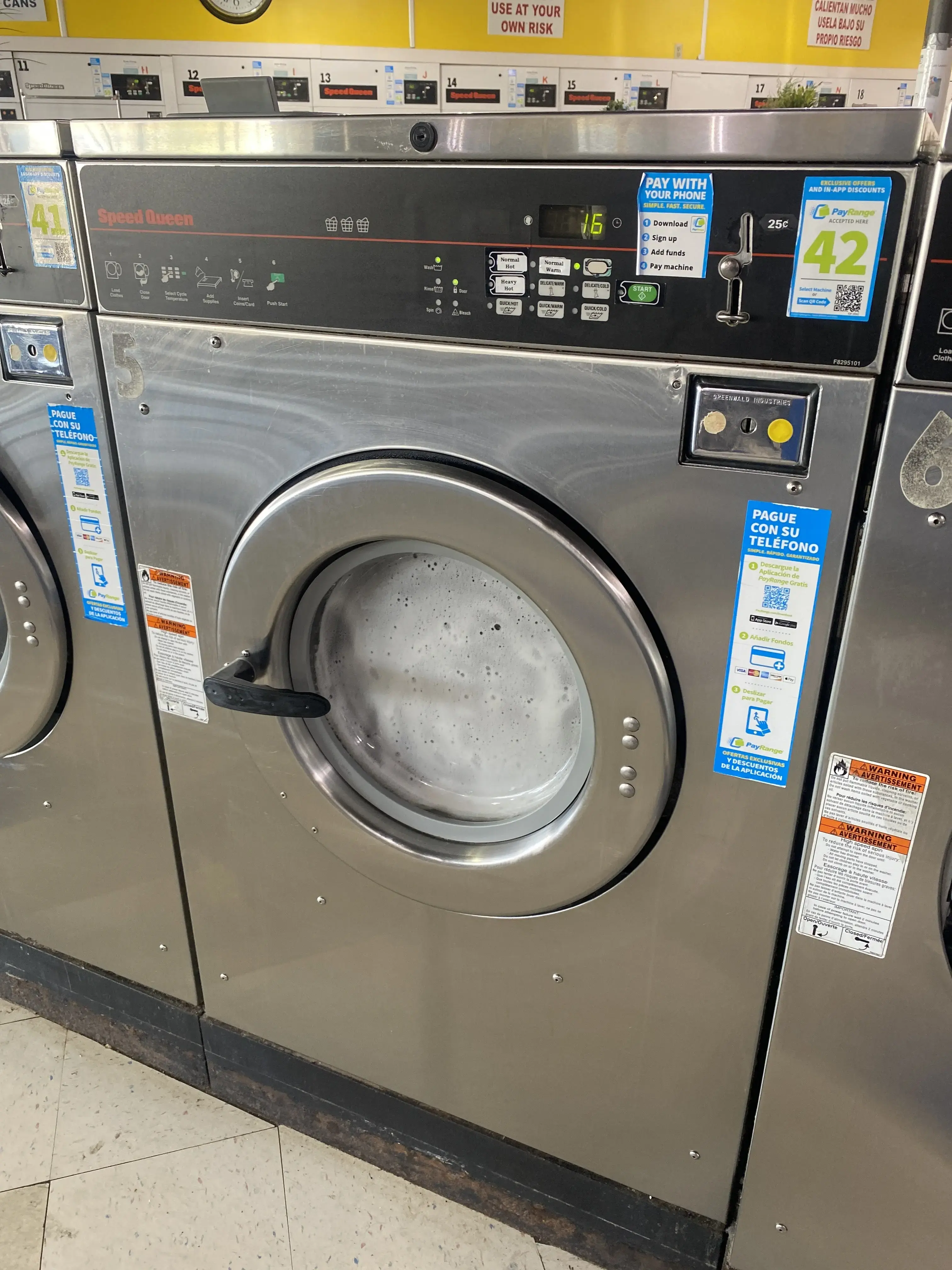 25th Street Coin Laundry - Image 10