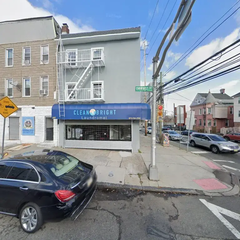 287 Orange St Clean N Bright Laundromat location
