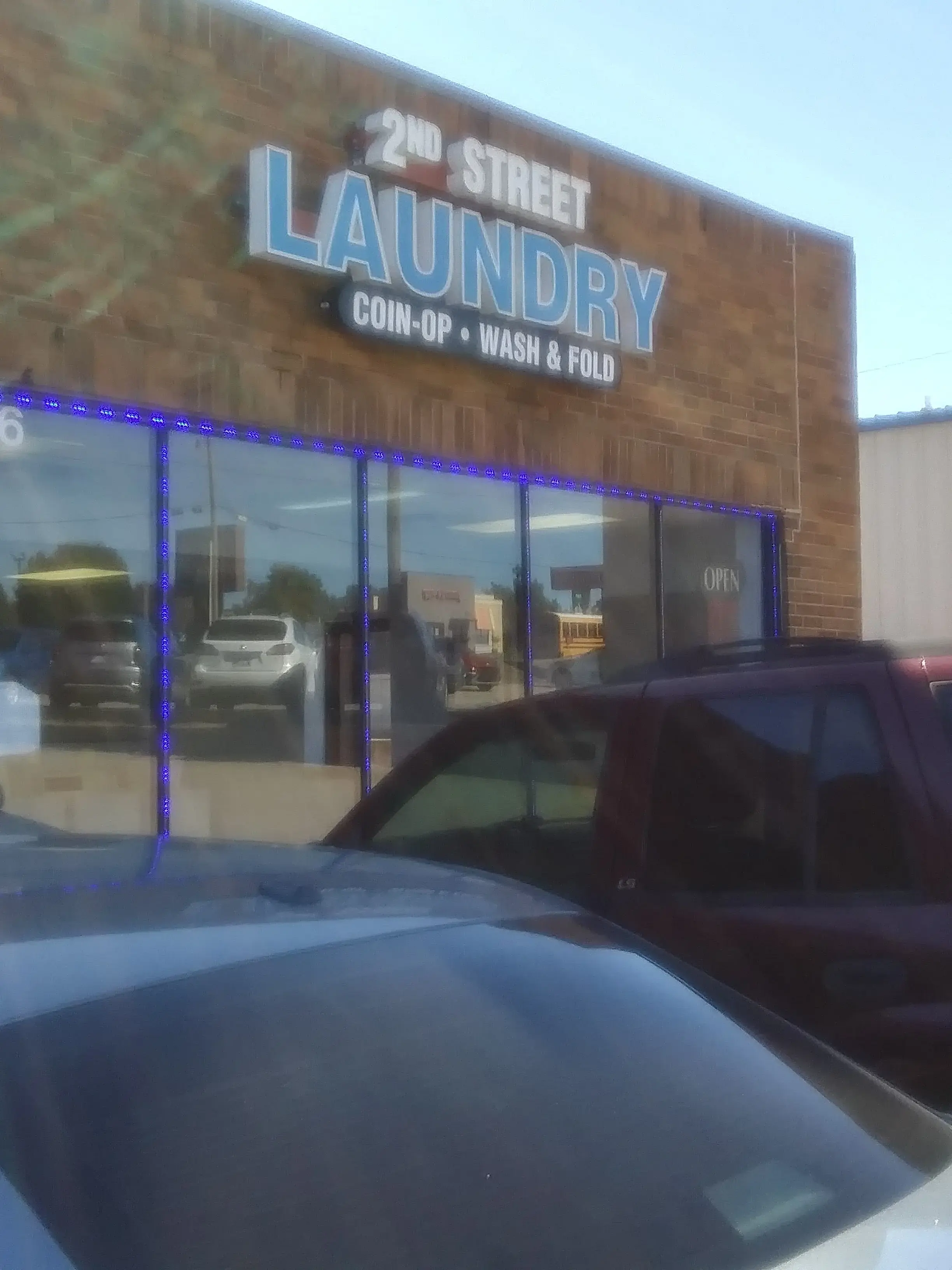 2nd Street Laundry - Image 7