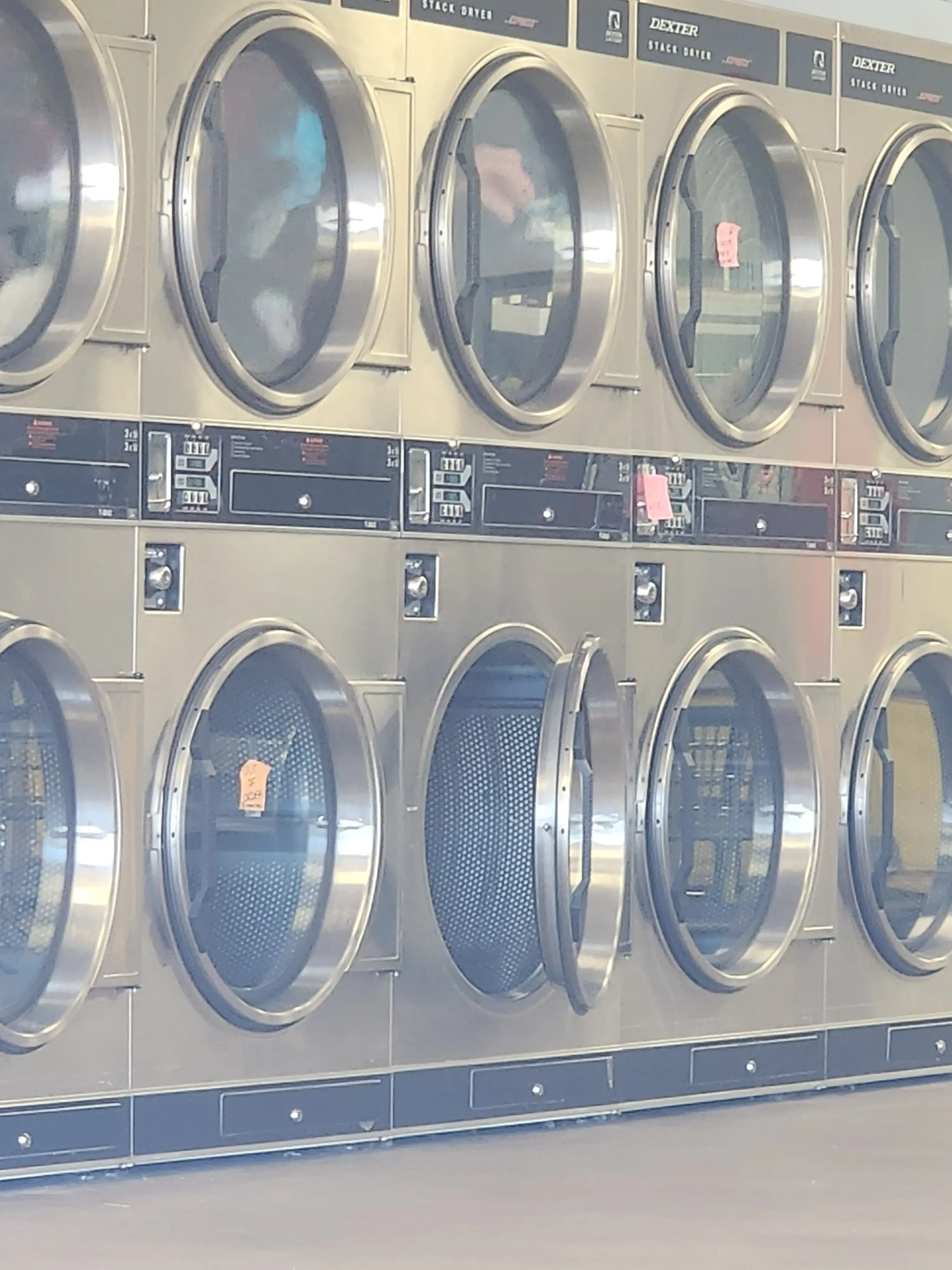 2nd Street Laundry thumbnail 17