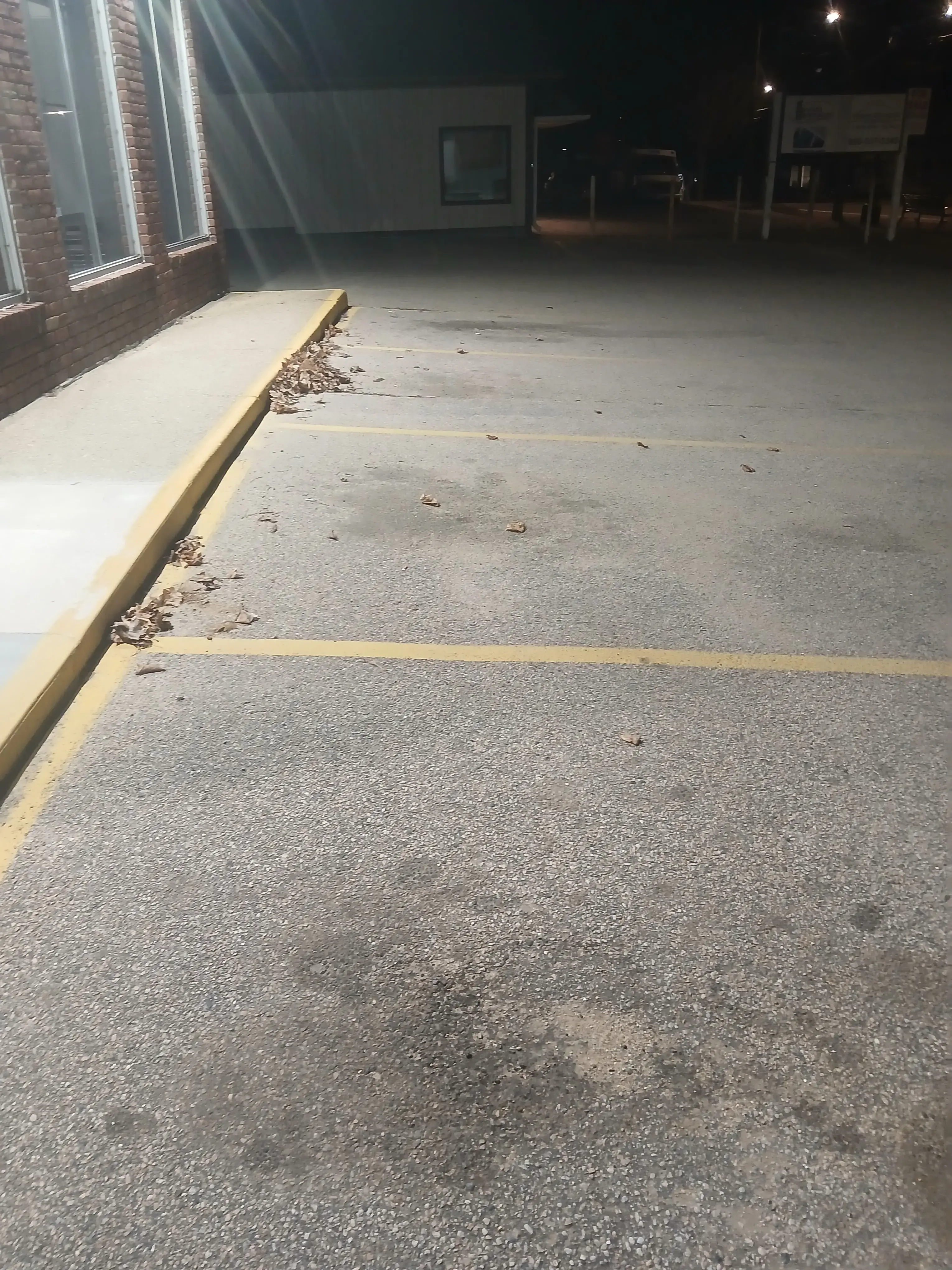 3 Monkeys Laundry thumbnail 19