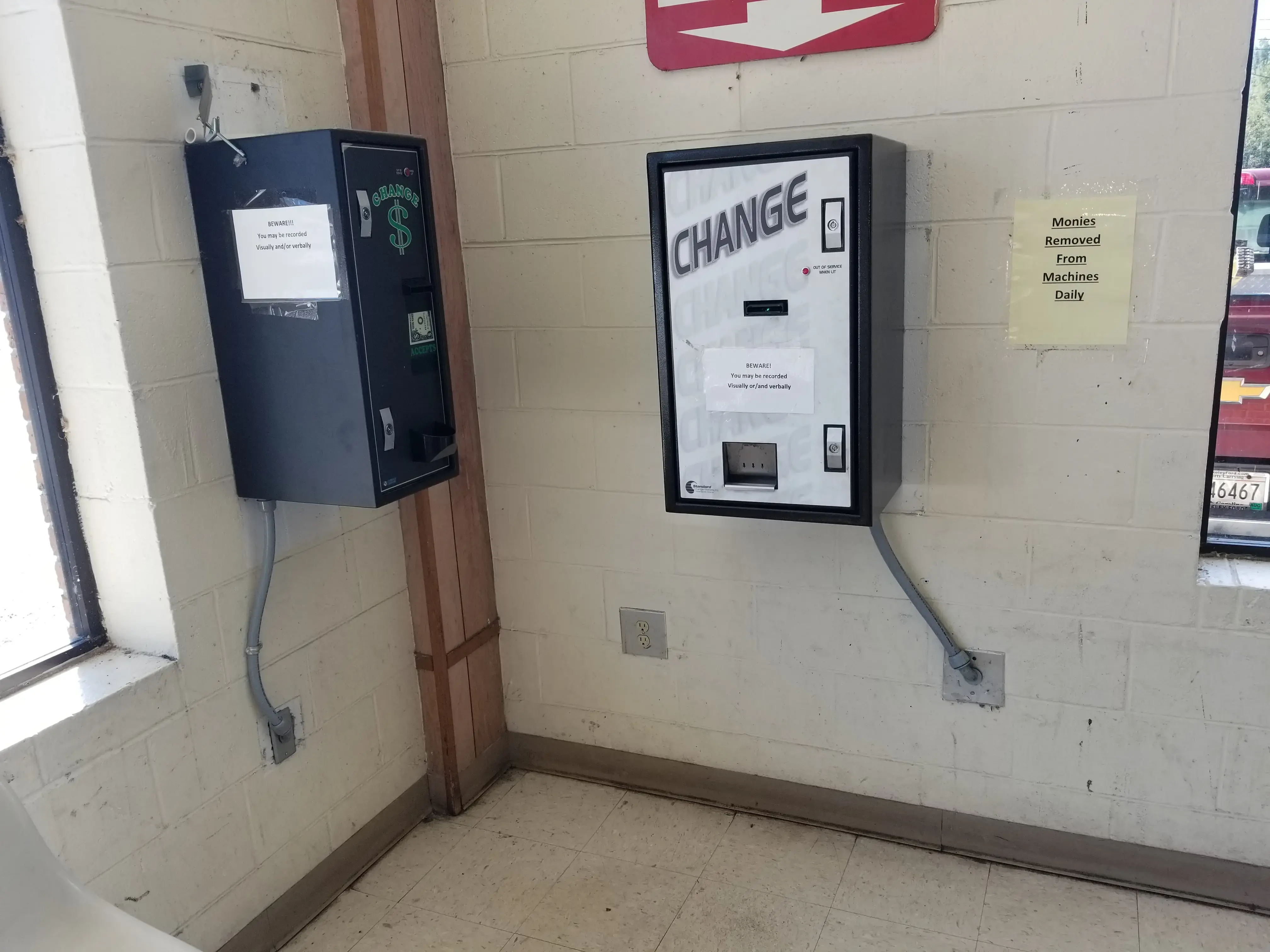 301 Coin Laundry & Car Wash - Image 6