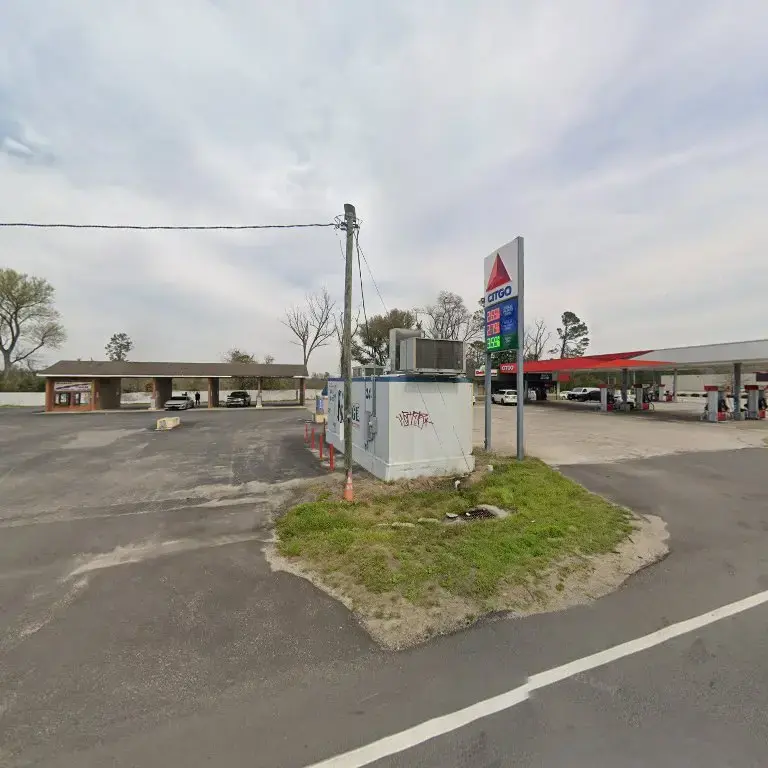 301 Coin Laundry & Car Wash - Image 12