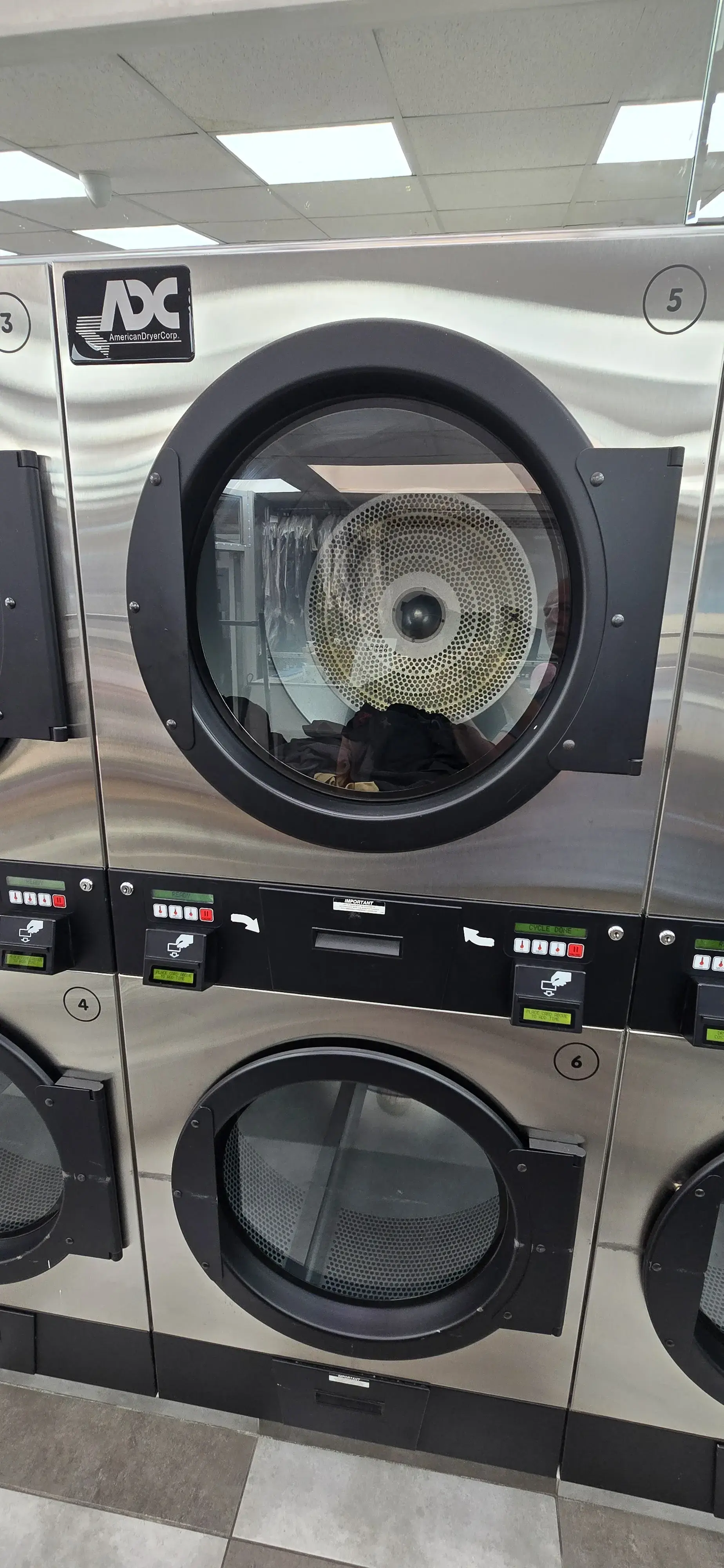 31-A Laundromat thumbnail 14